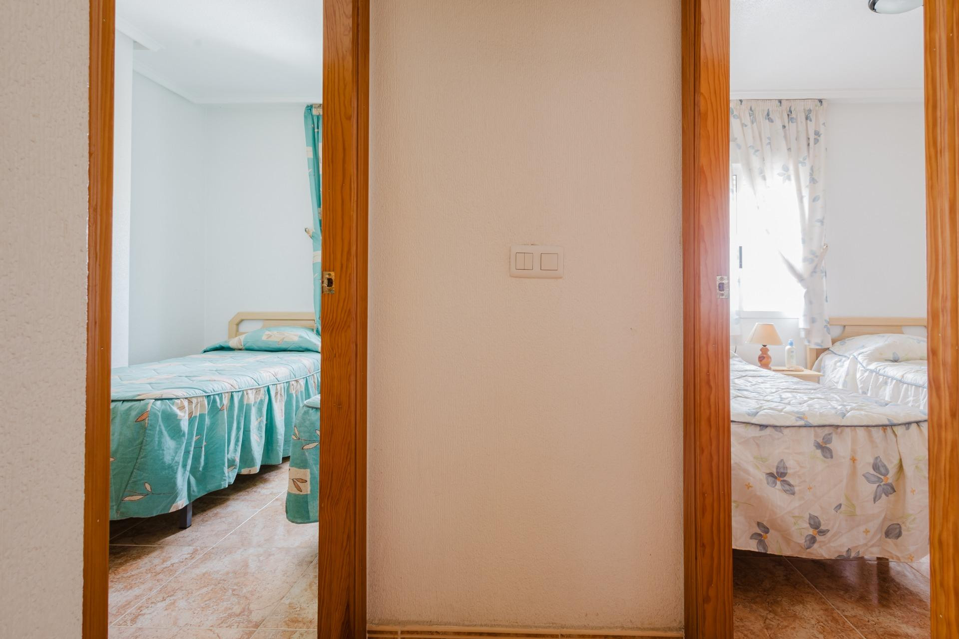 Resale - Apartment  - Torrevieja - Centro