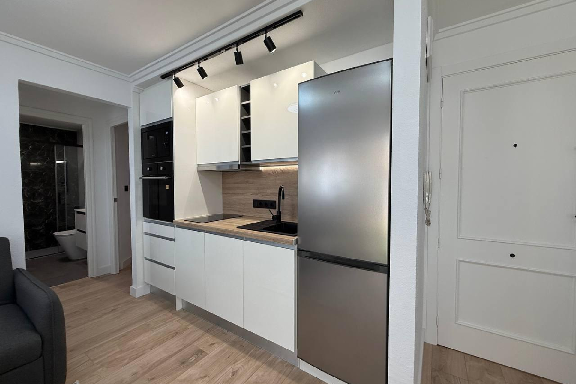 Resale - Apartment  - Torrevieja - Centro