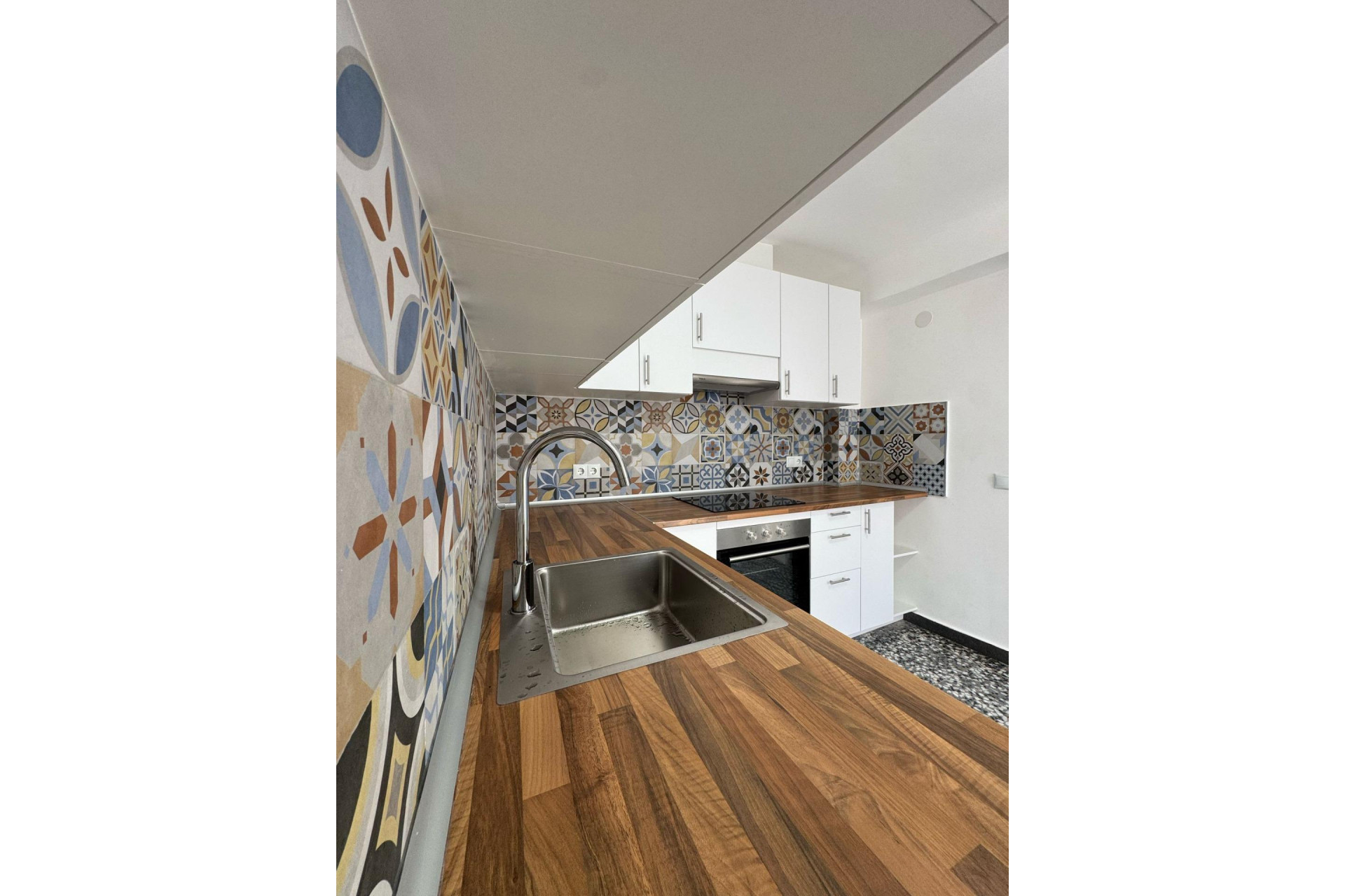 Resale - Apartment  - Torrevieja - Centro