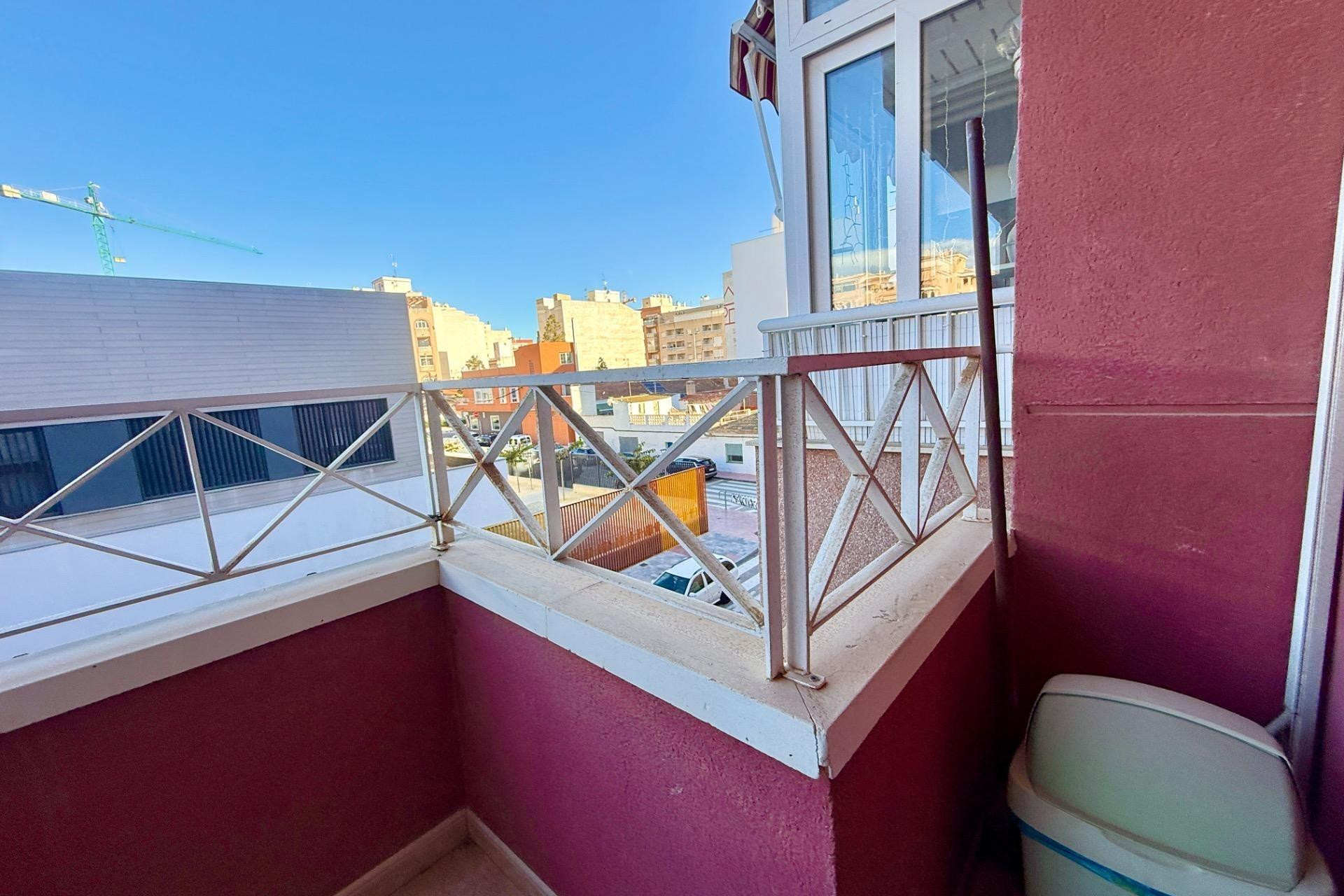 Resale - Apartment  - Torrevieja - Centro