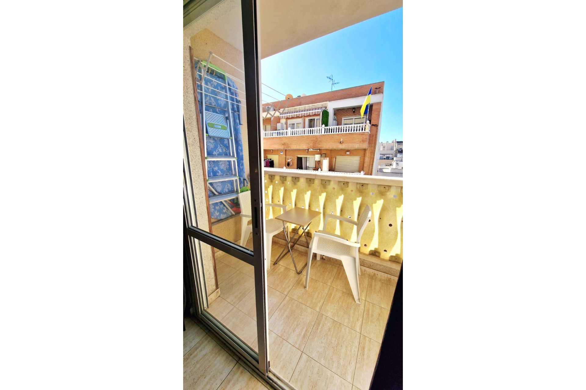 Resale - Apartment  - Torrevieja - Centro