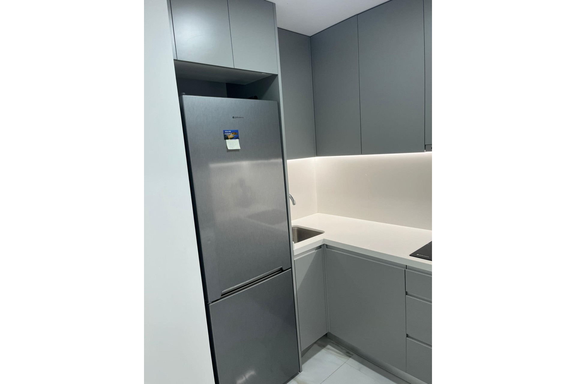 Resale - Apartment  - Torrevieja - Centro