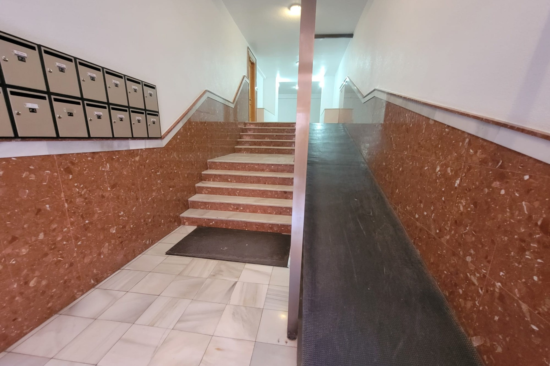 Resale - Apartment  - Torrevieja - Centro