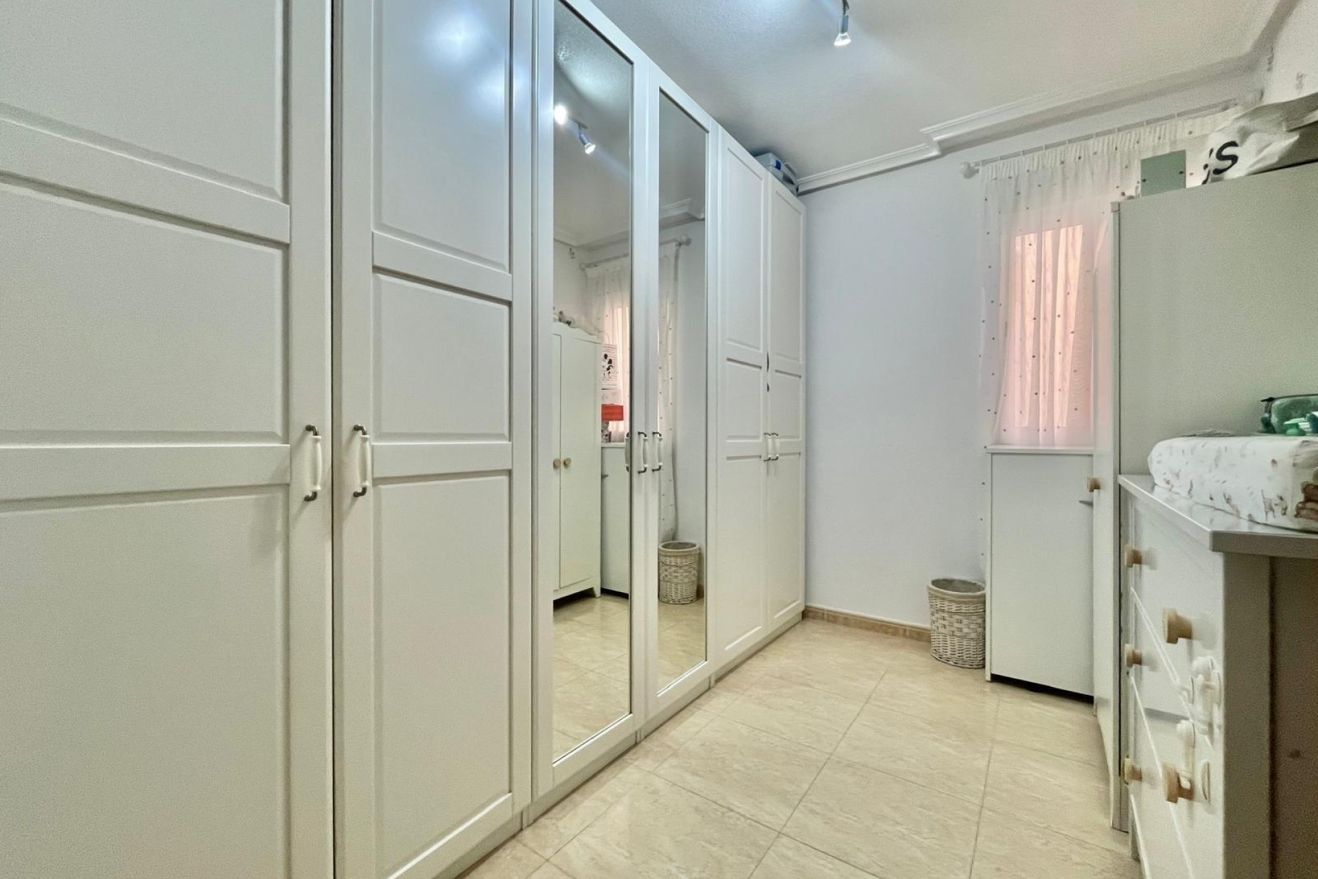 Resale - Apartment  - Torrevieja - Centro