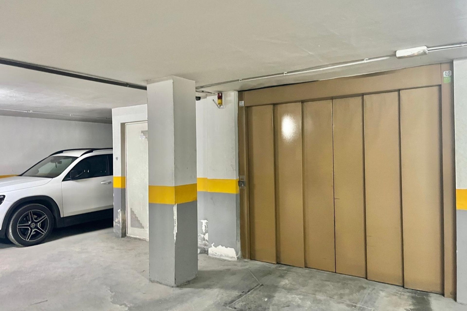 Resale - Apartment  - Torrevieja - Centro