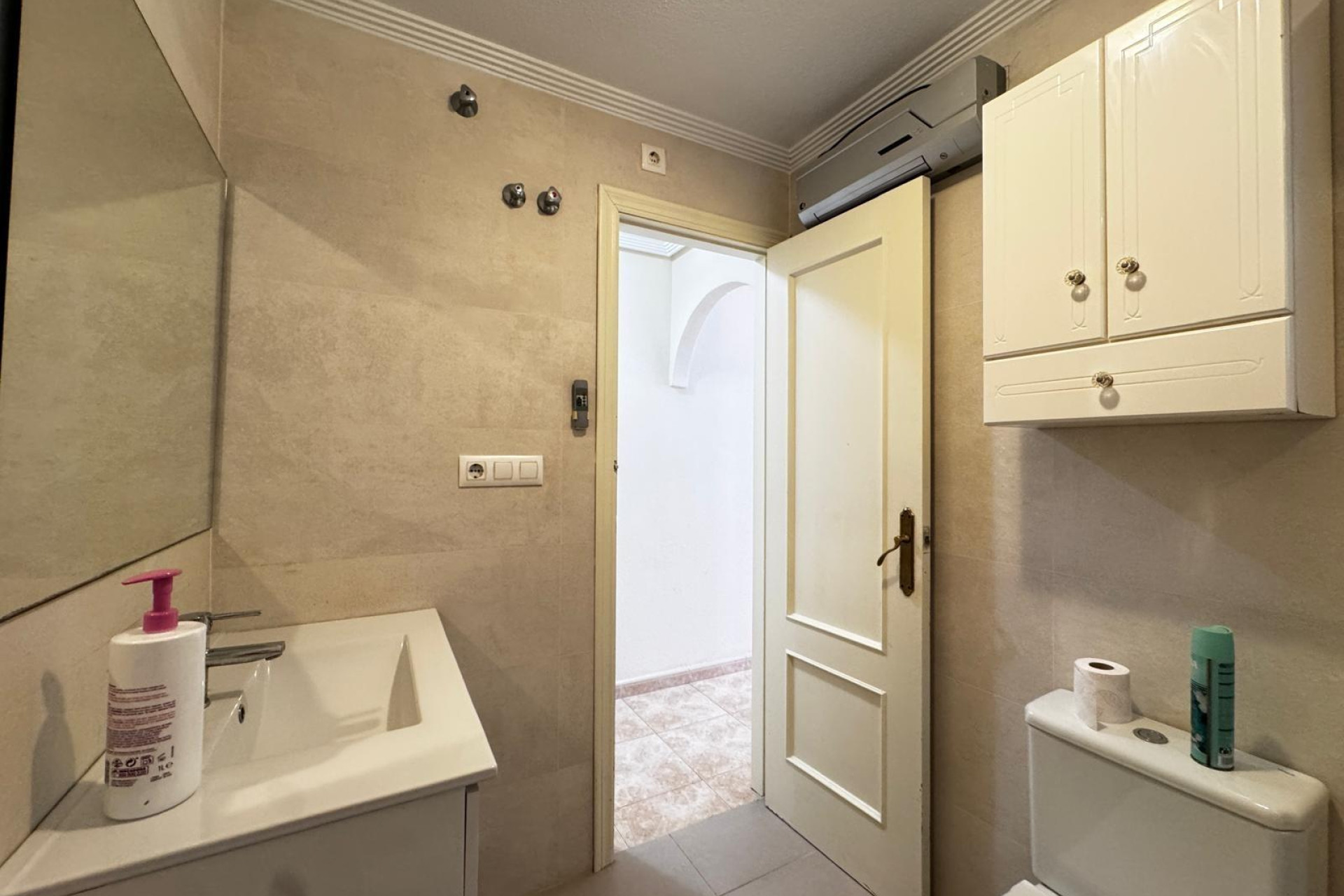 Resale - Apartment  - Torrevieja - Centro