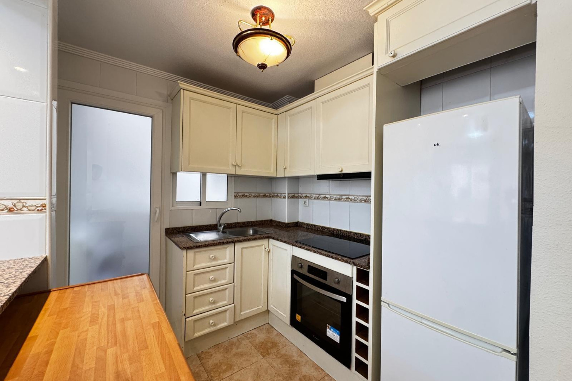 Resale - Apartment  - Torrevieja - Centro