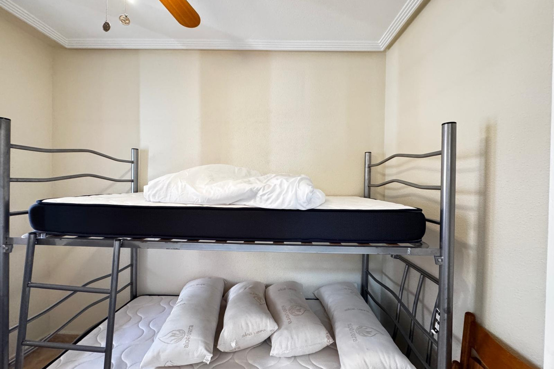 Resale - Apartment  - Torrevieja - Centro