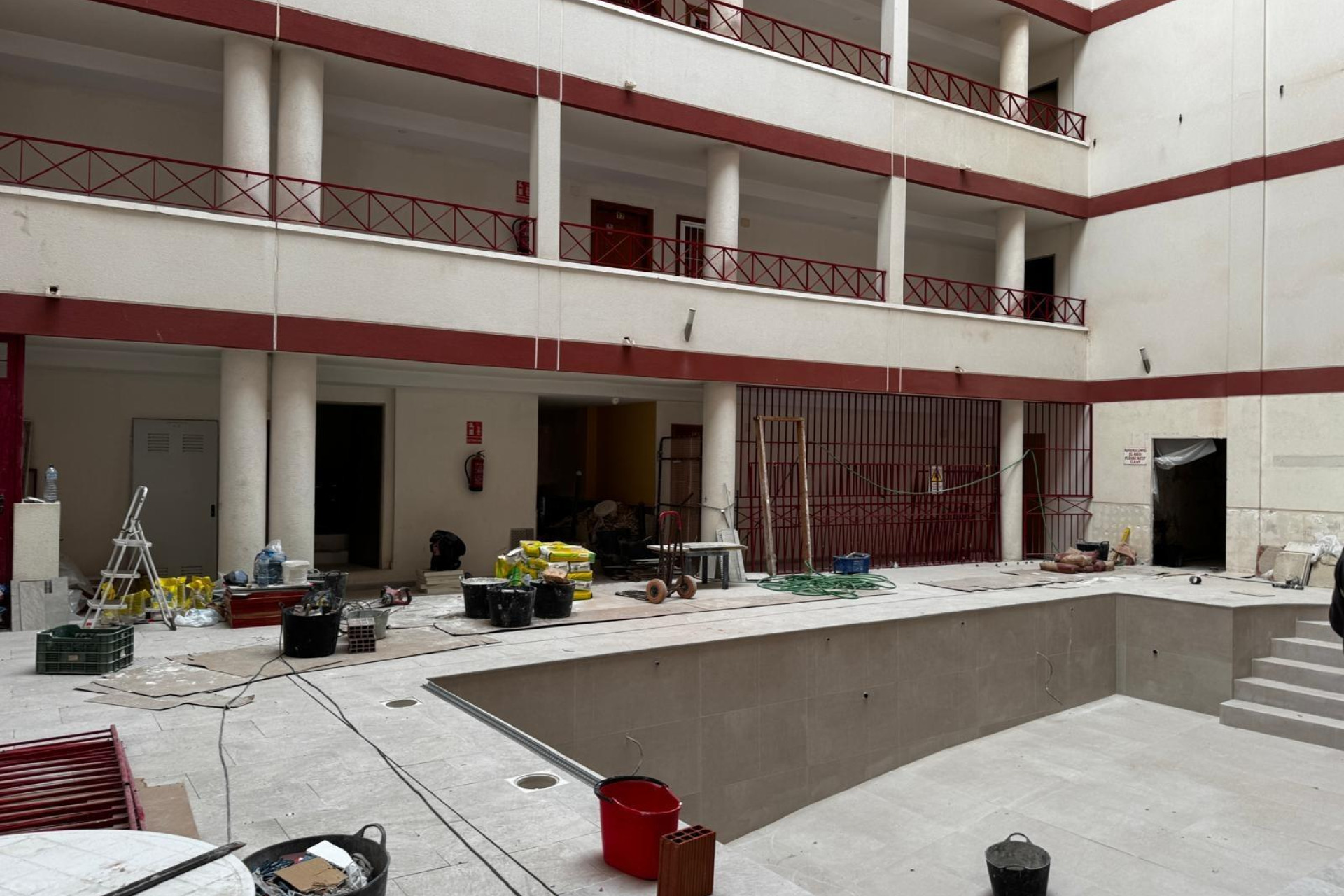 Resale - Apartment  - Torrevieja - Centro