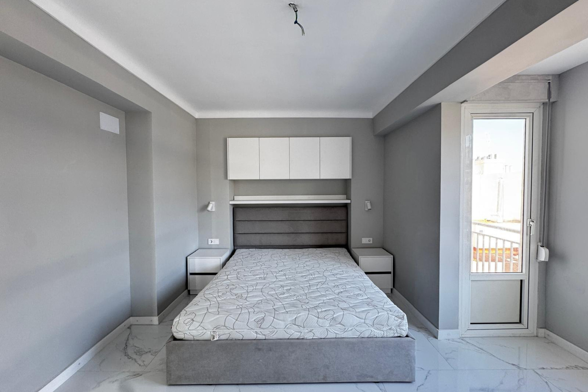 Resale - Apartment  - Torrevieja - Centro