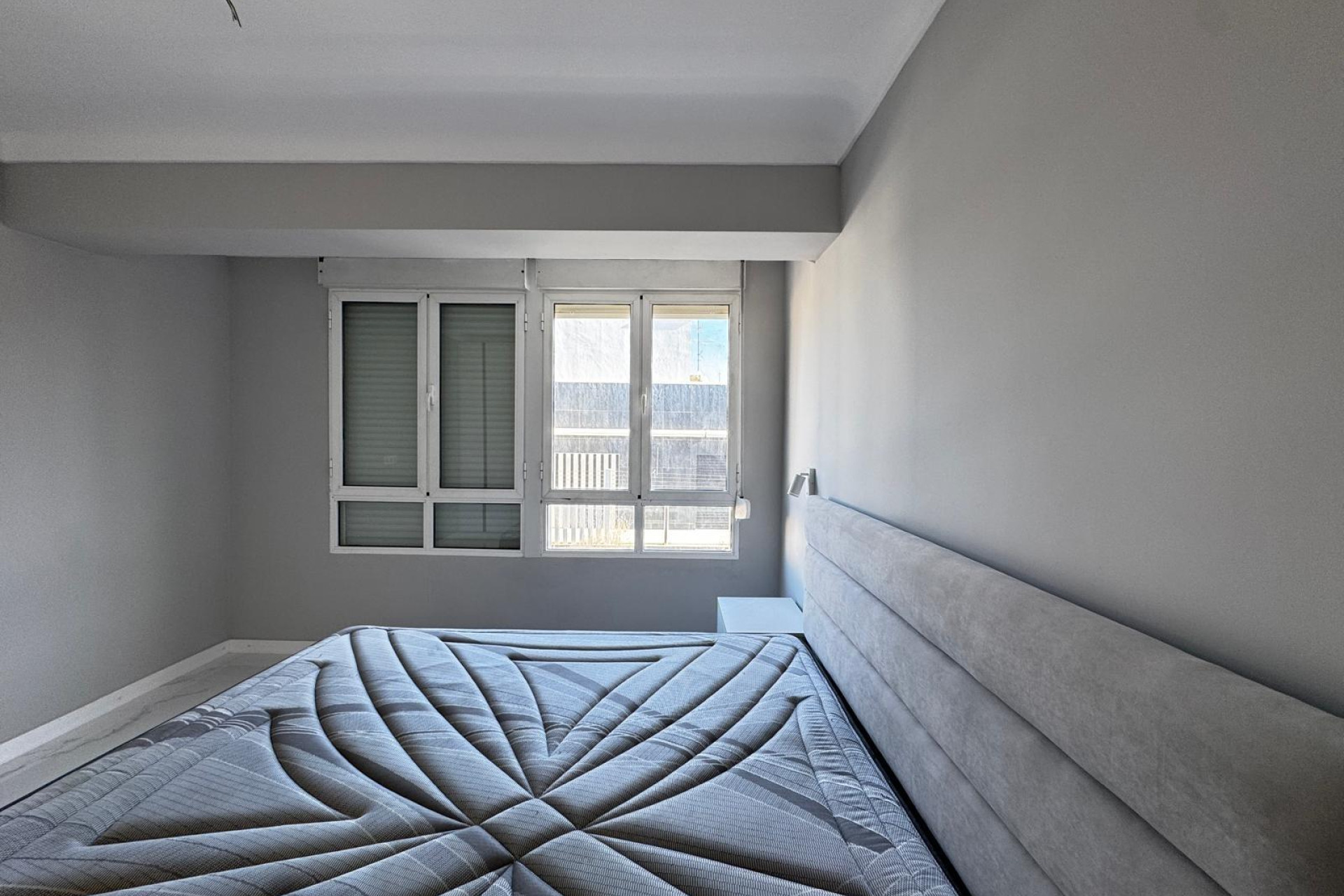 Resale - Apartment  - Torrevieja - Centro