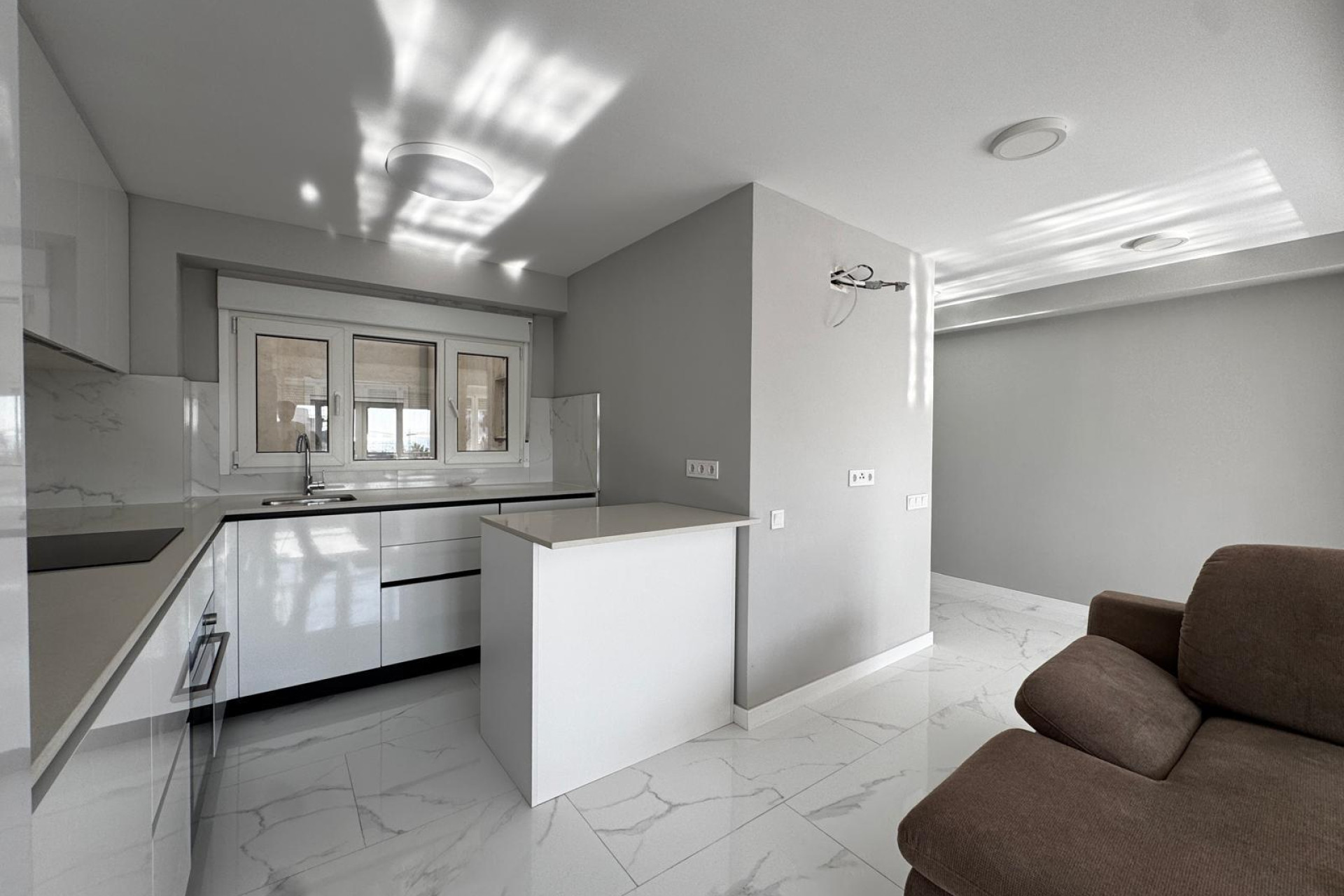 Resale - Apartment  - Torrevieja - Centro