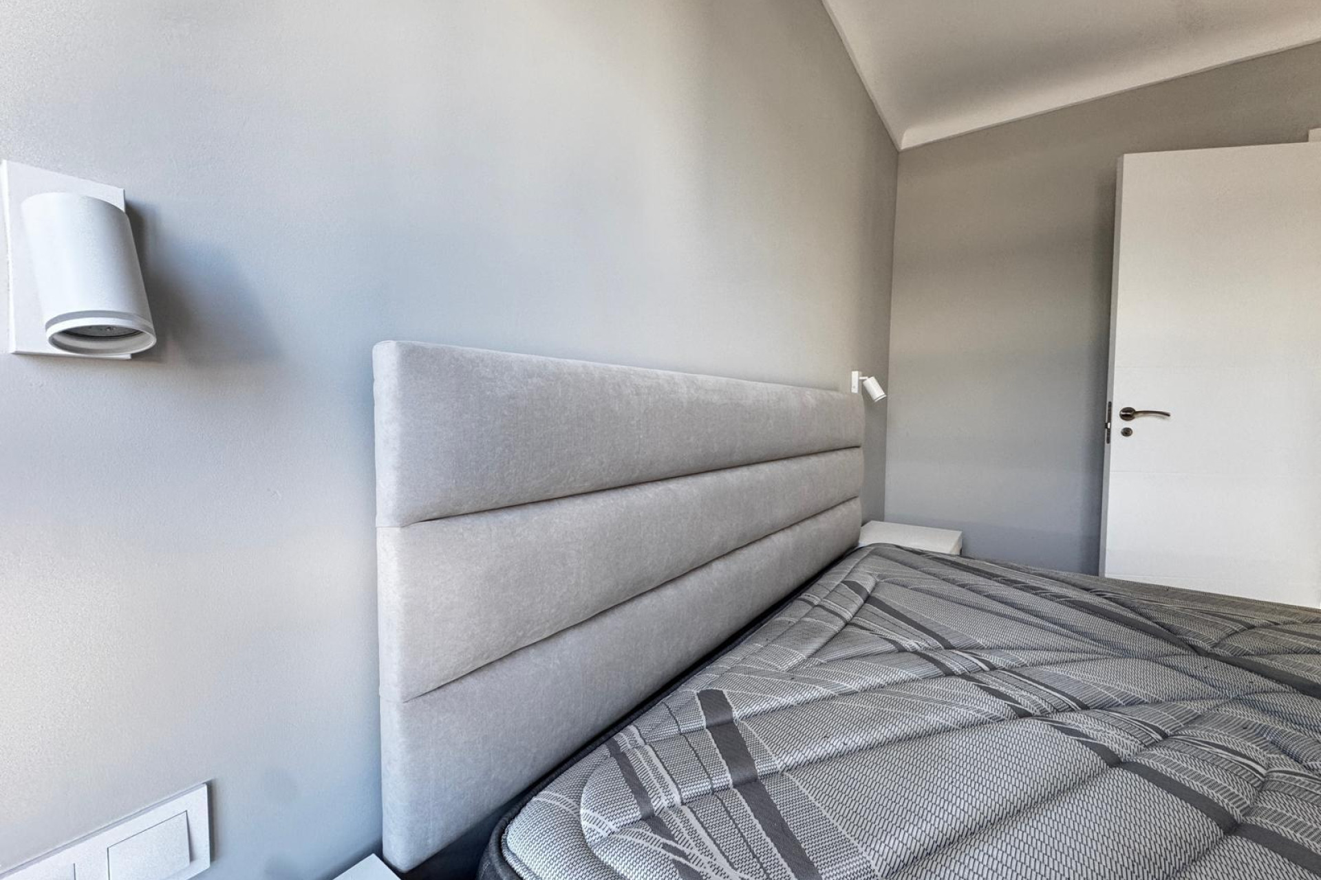 Resale - Apartment  - Torrevieja - Centro