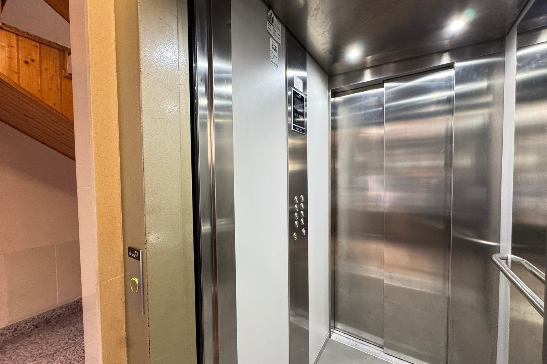 Resale - Apartment  - Torrevieja - Centro