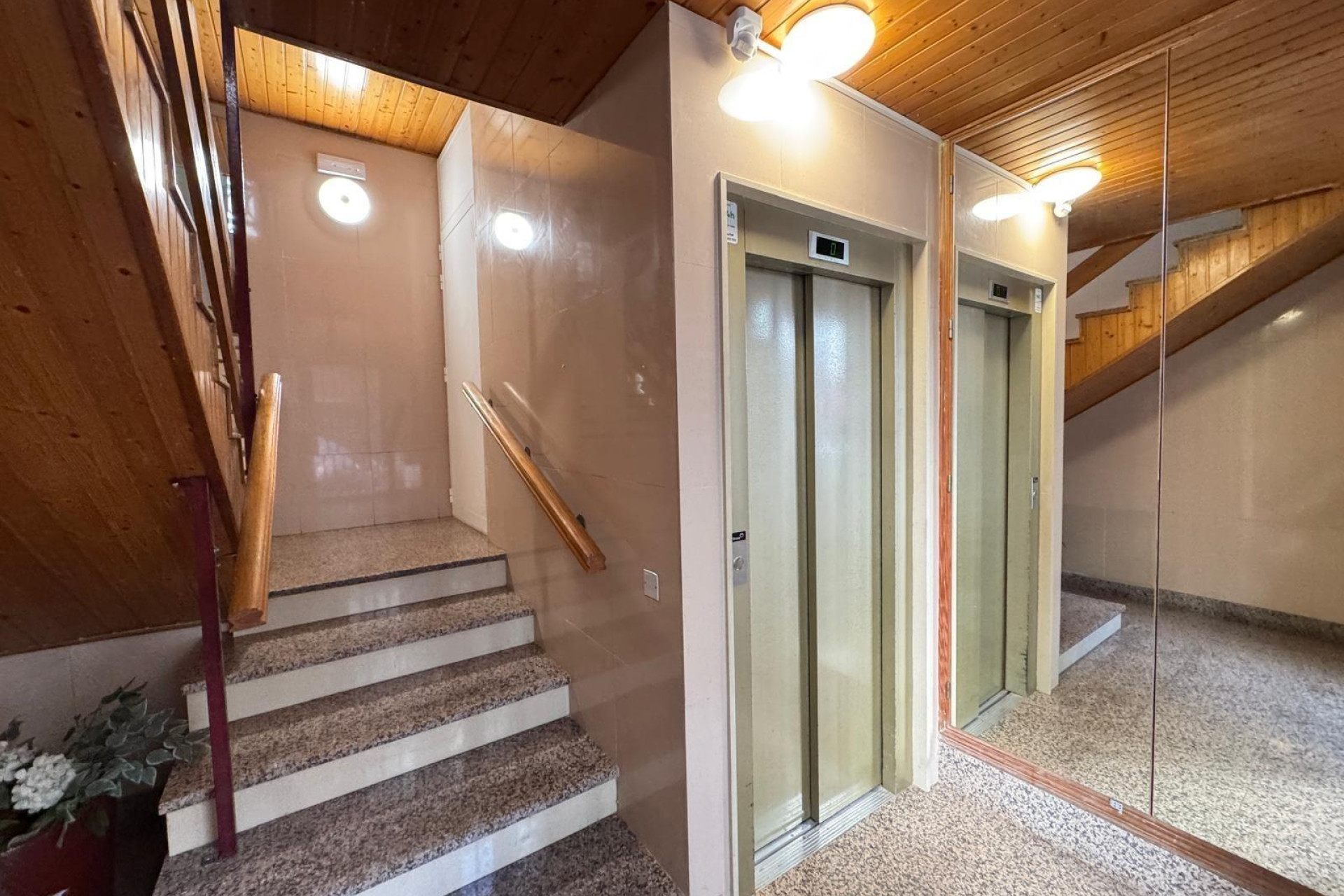 Resale - Apartment  - Torrevieja - Centro