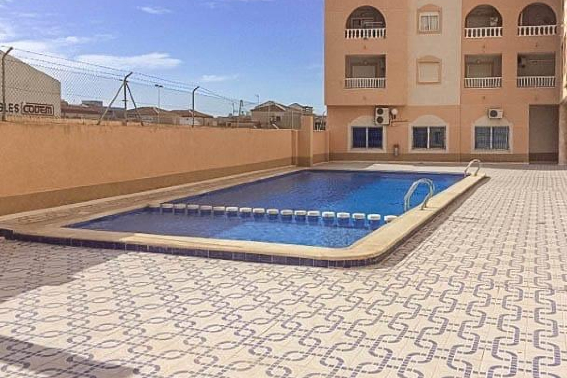 Resale - Apartment  - Torrevieja - Centro