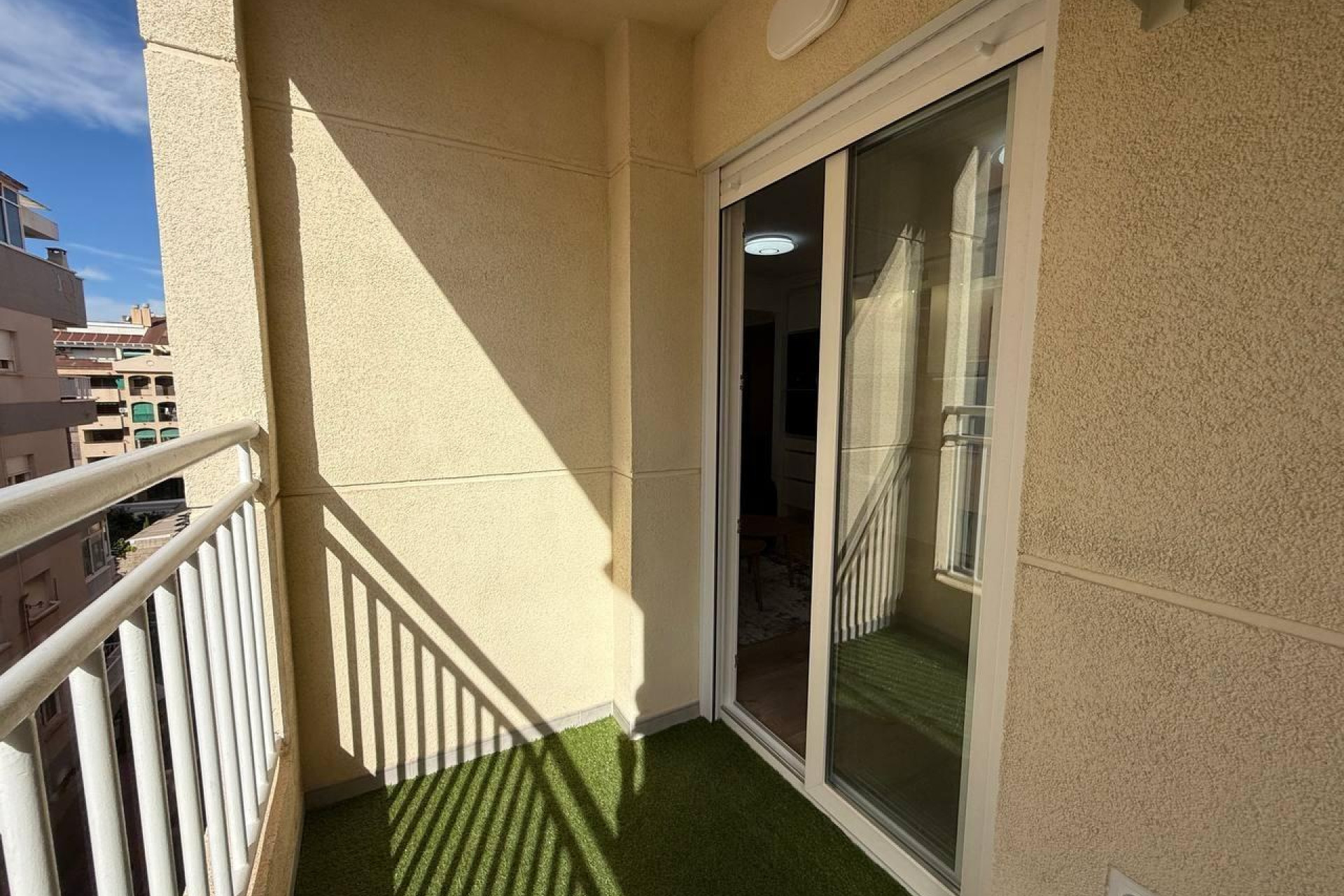 Resale - Apartment  - Torrevieja - Centro