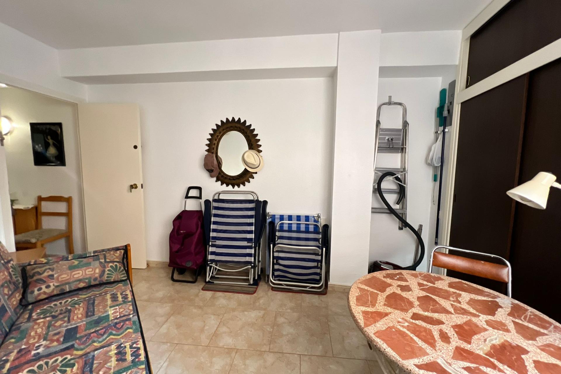 Resale - Apartment  - Torrevieja - Curva del Palangre