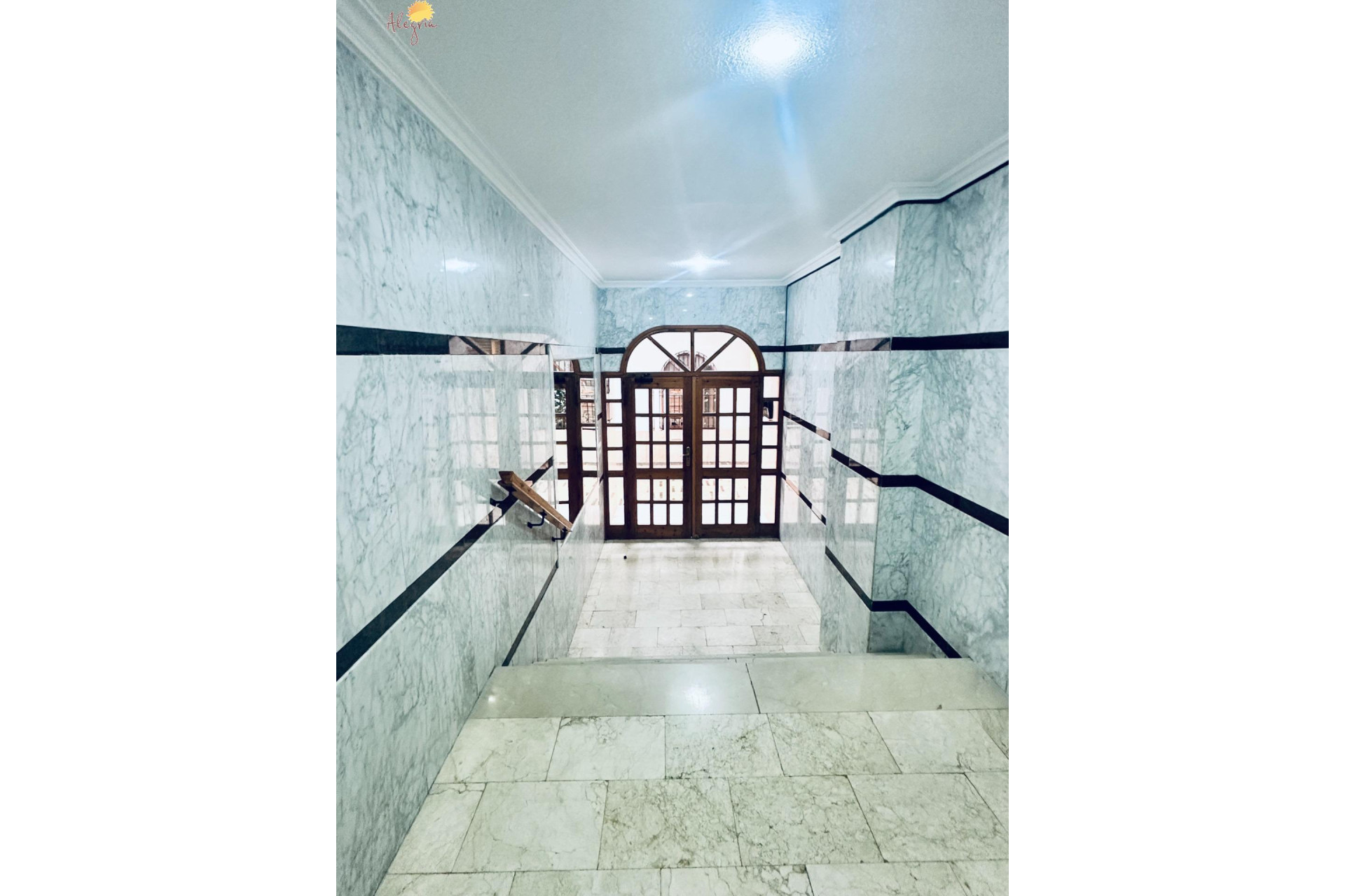 Resale - Apartment  - Torrevieja - Curva del Palangre