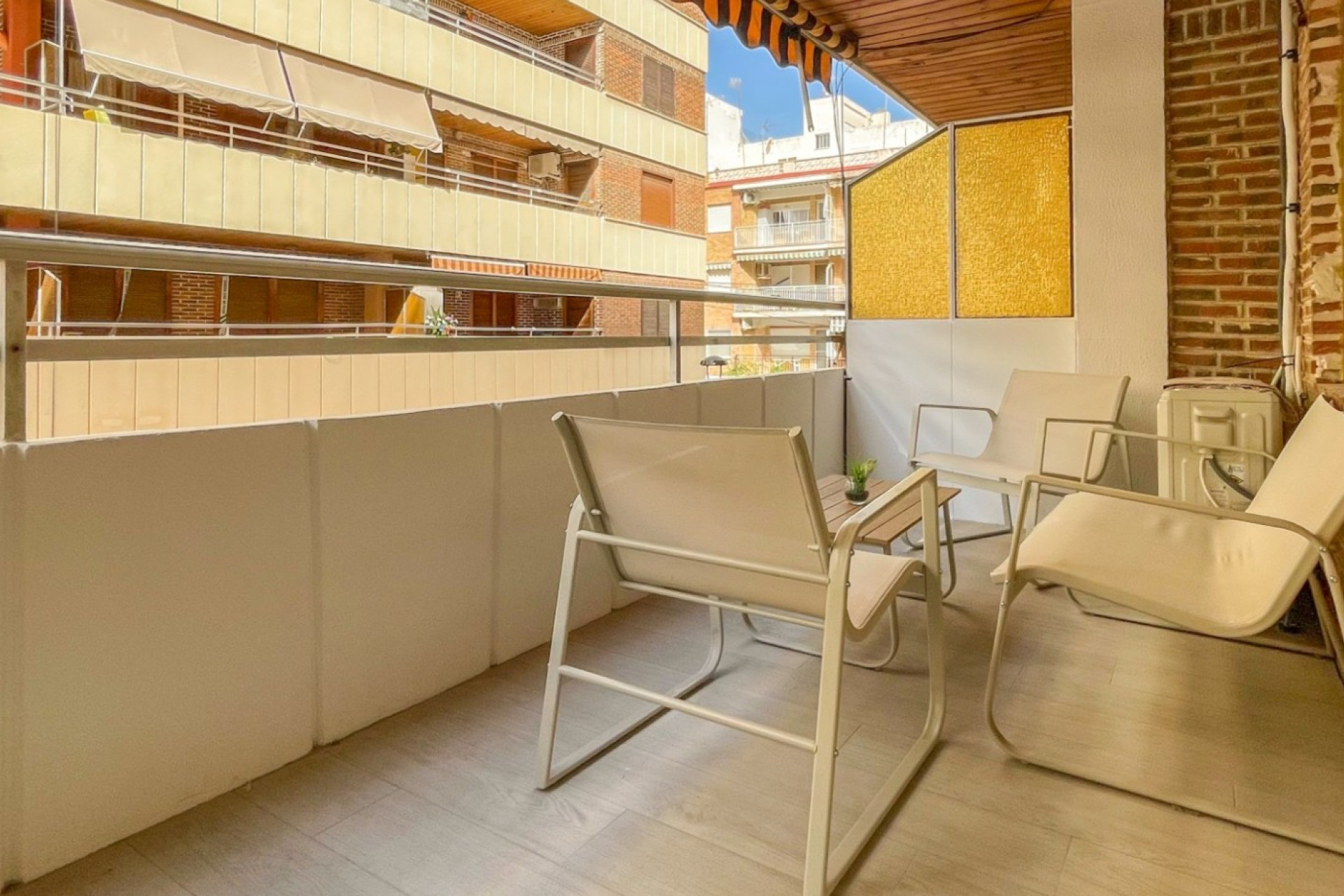Resale - Apartment  - Torrevieja - El Acequión - Los Náufragos