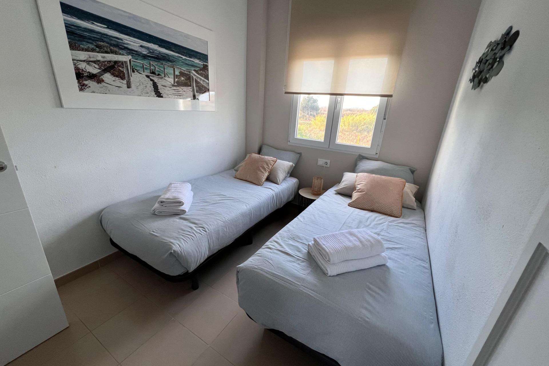 Resale - Apartment  - Torrevieja - El Acequión - Los Náufragos