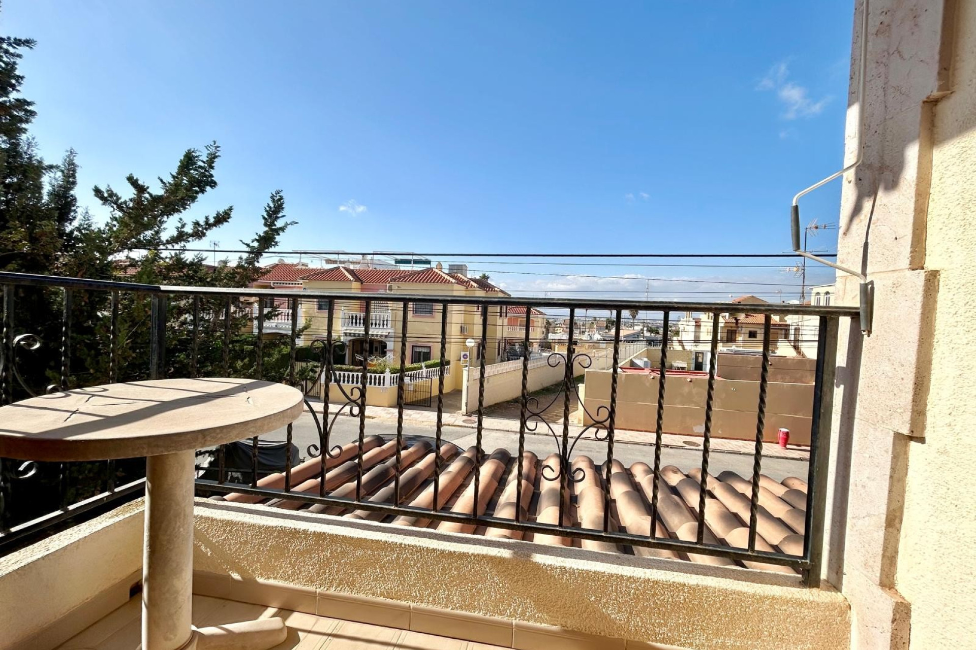 Resale - Apartment  - Torrevieja - El Chaparral