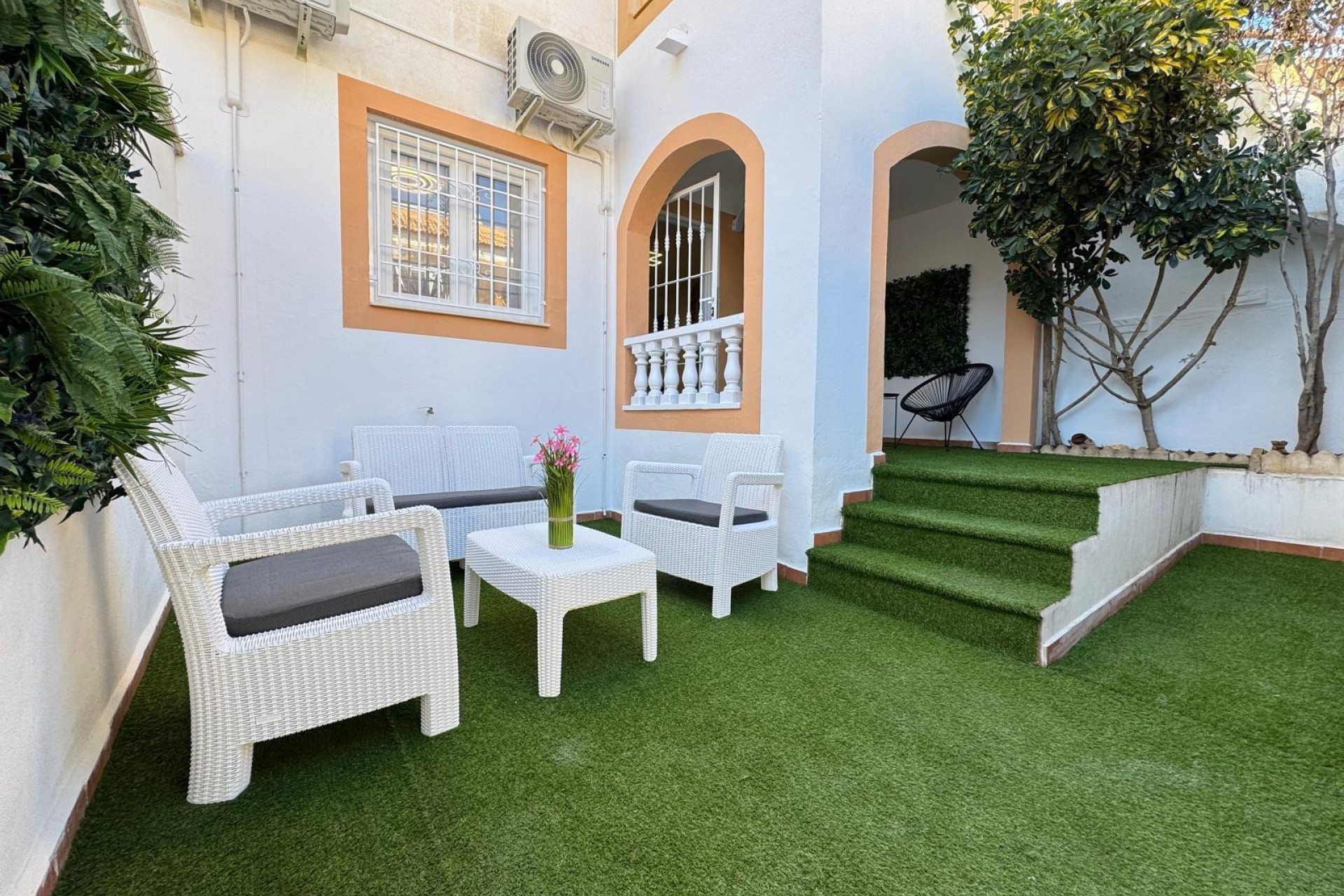 Resale - Apartment  - Torrevieja - El limonar