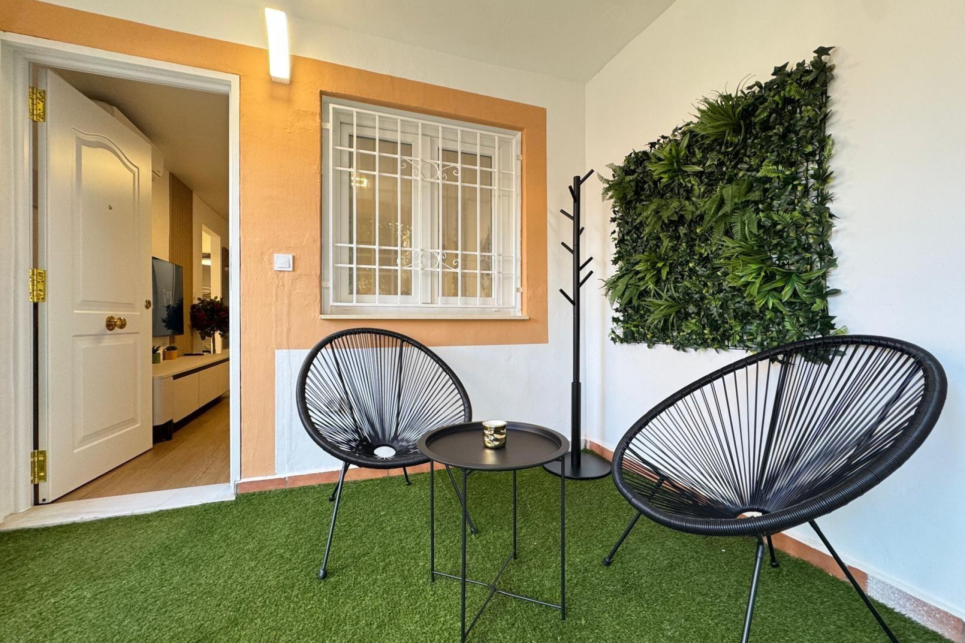 Resale - Apartment  - Torrevieja - El limonar