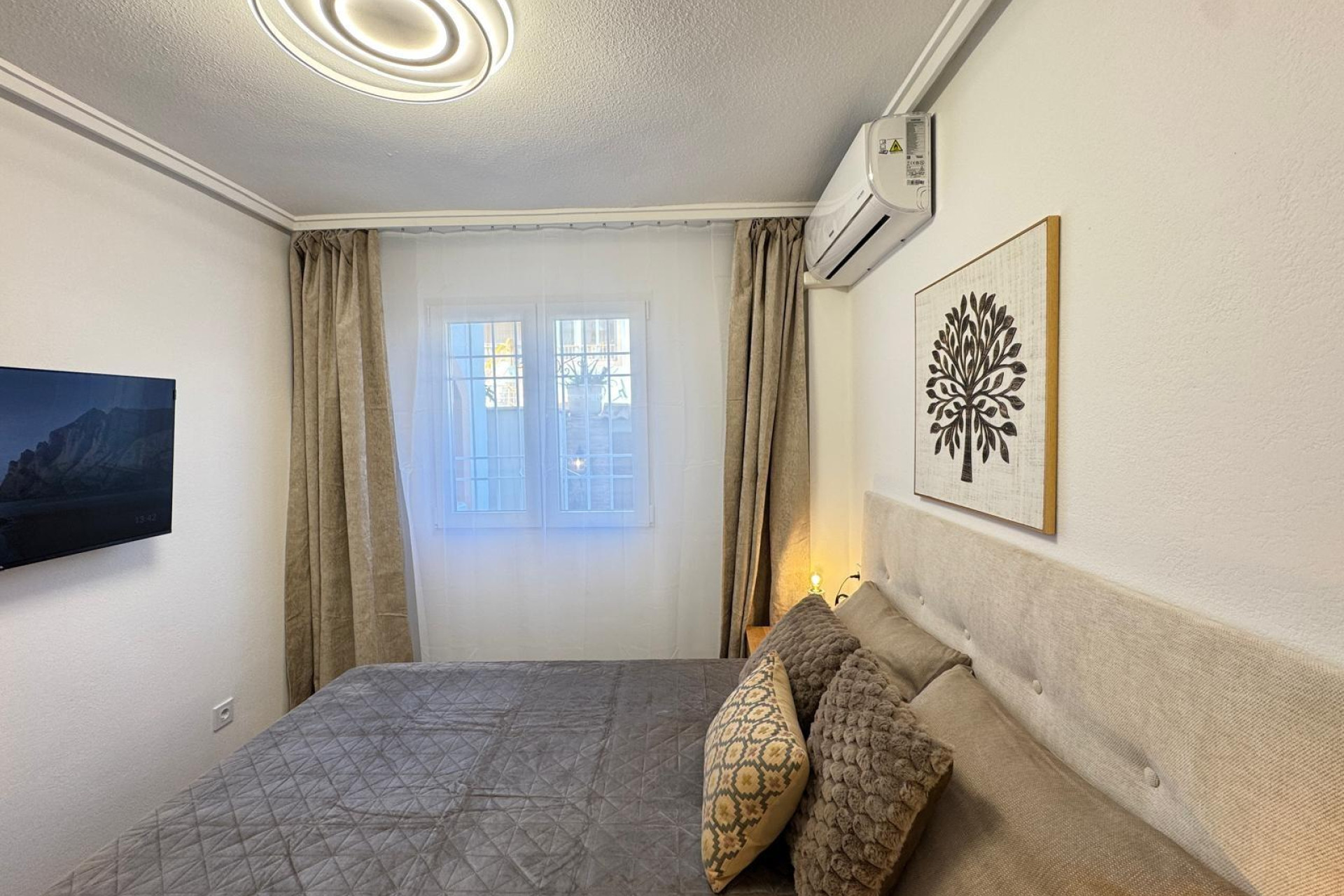 Resale - Apartment  - Torrevieja - El limonar