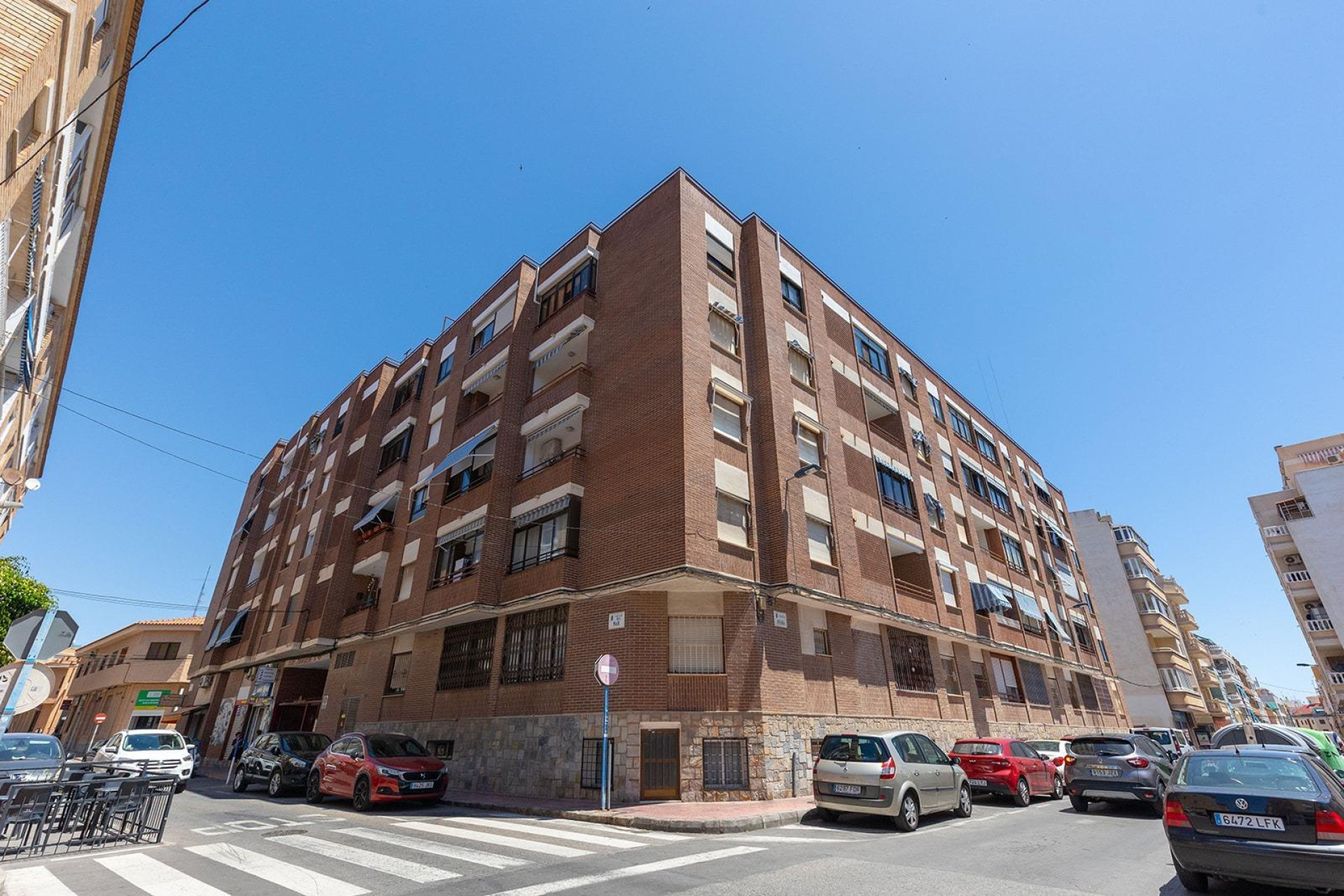Resale - Apartment  - Torrevieja - Estacion de autobuses
