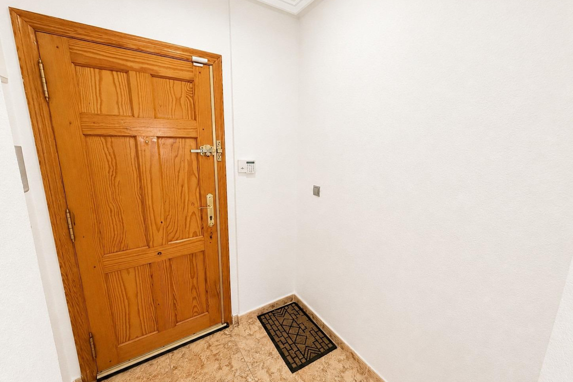 Resale - Apartment  - Torrevieja - Estacion de autobuses