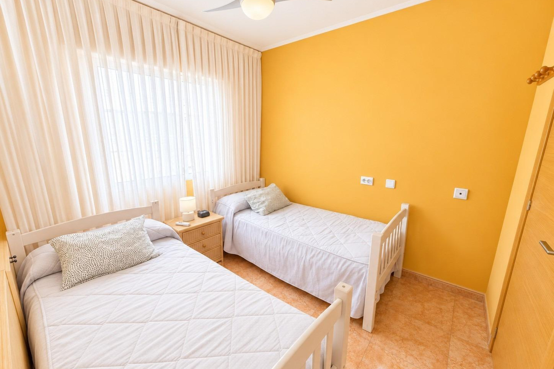 Resale - Apartment  - Torrevieja - Estacion de autobuses