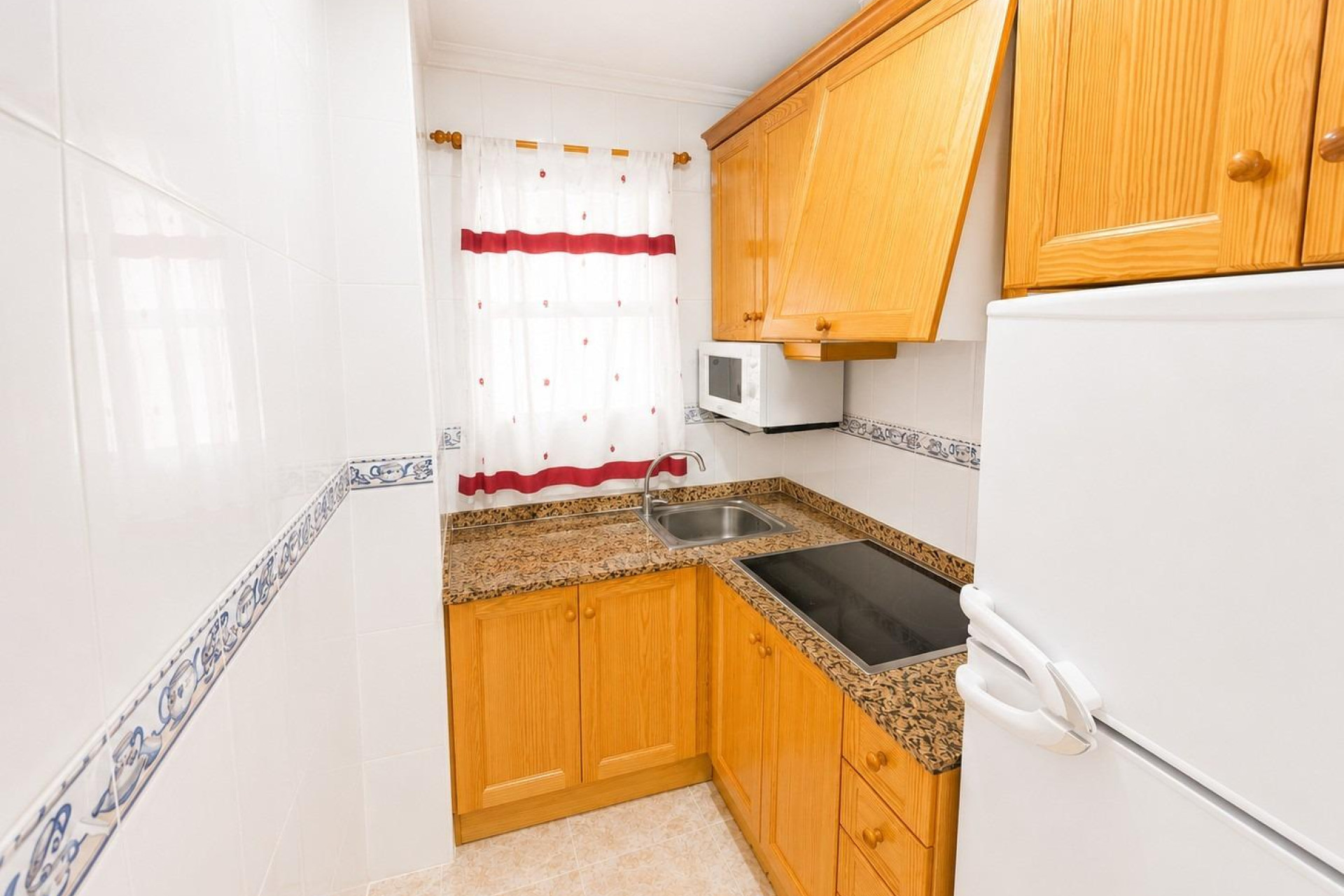 Resale - Apartment  - Torrevieja - Estacion de autobuses