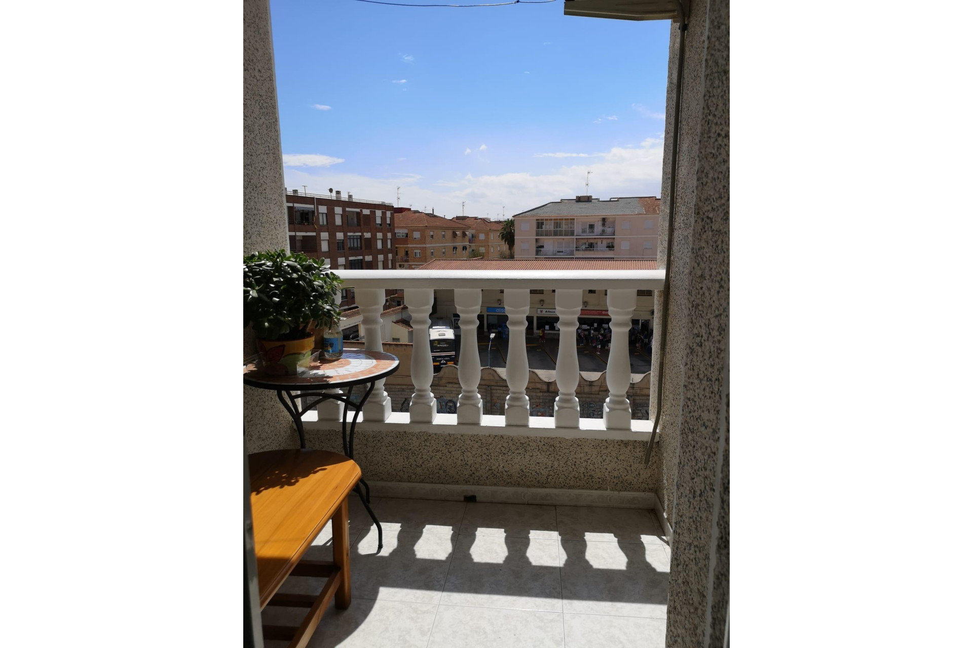 Resale - Apartment  - Torrevieja - Estacion de autobuses