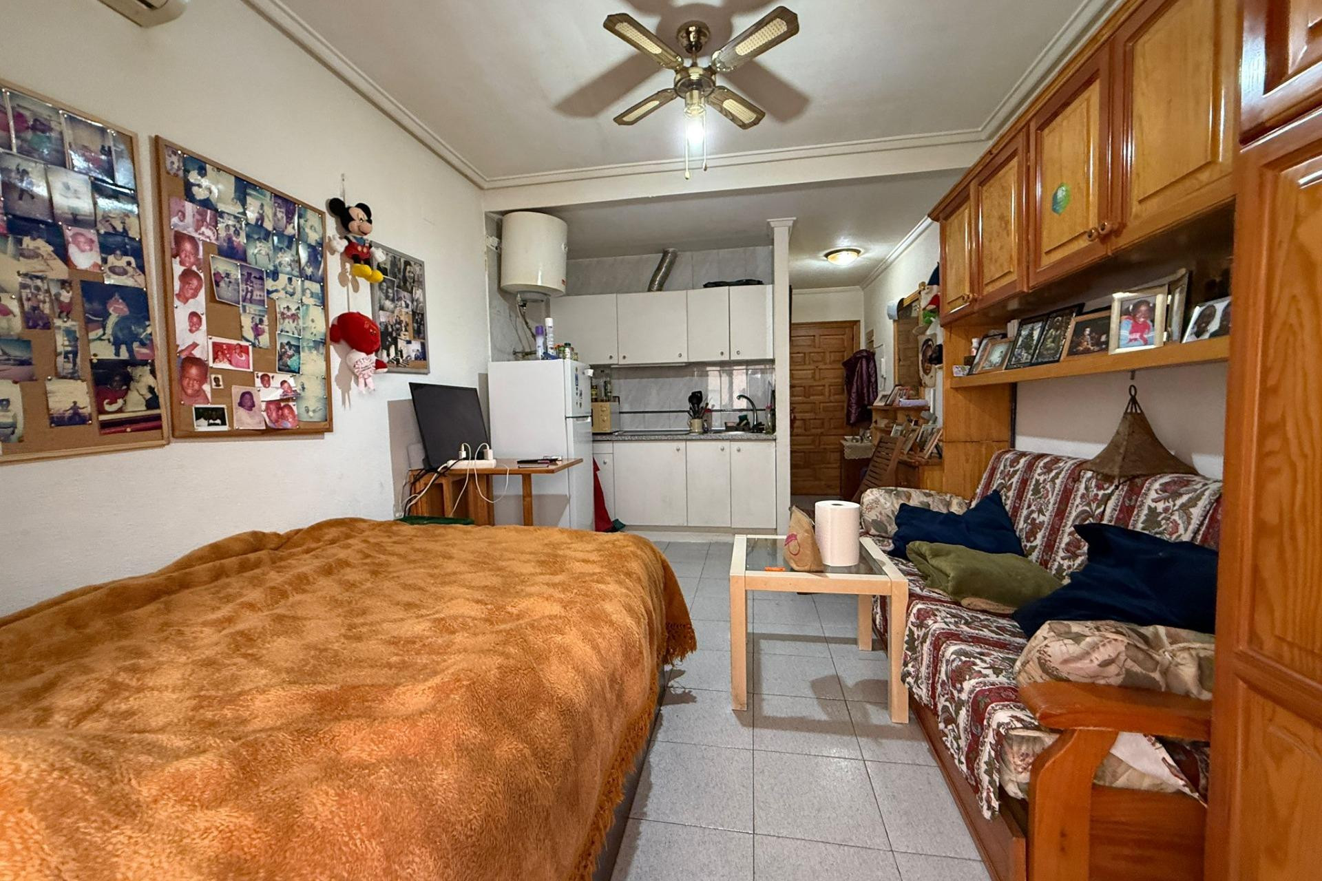 Resale - Apartment  - Torrevieja - Estacion de autobuses