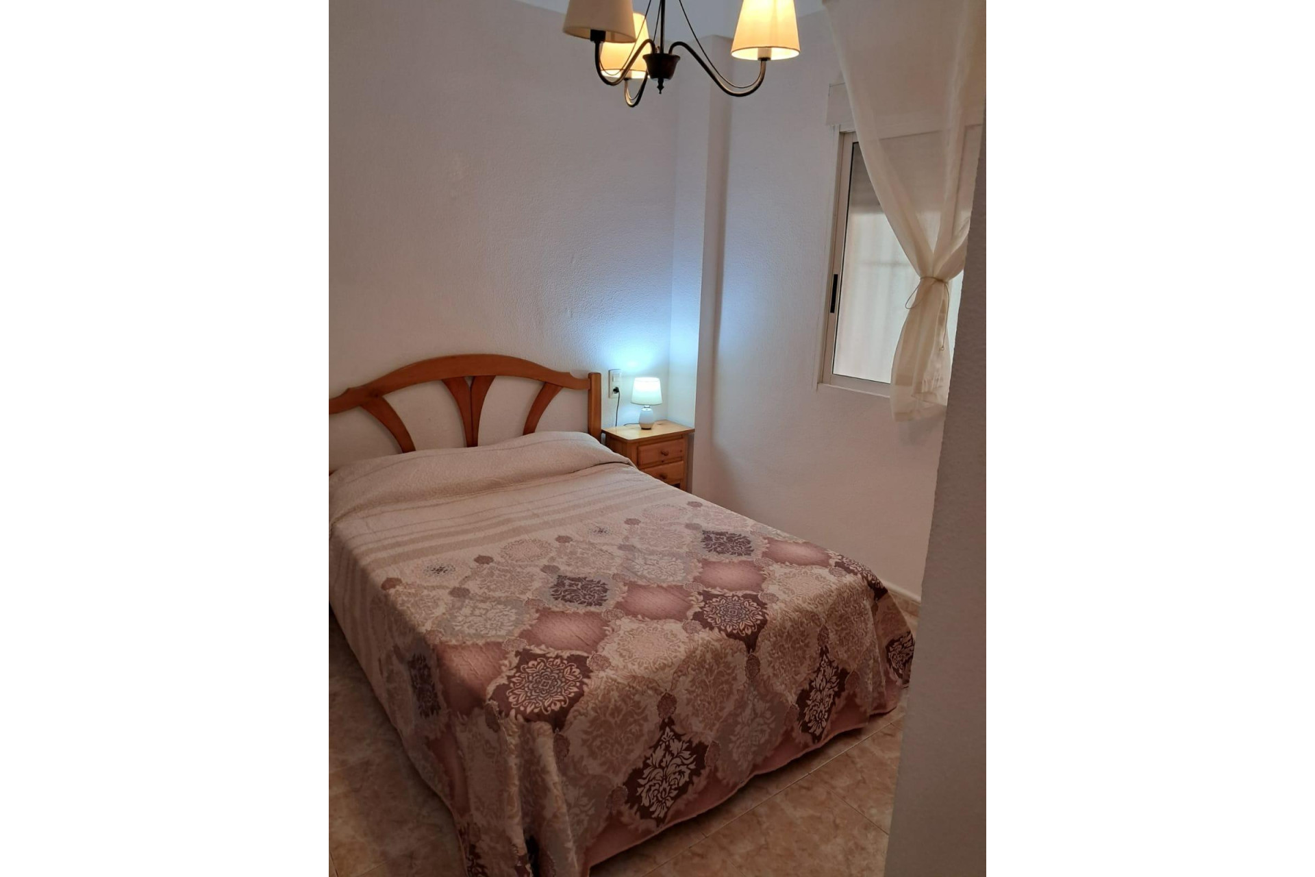 Resale - Apartment  - Torrevieja - Estacion de autobuses