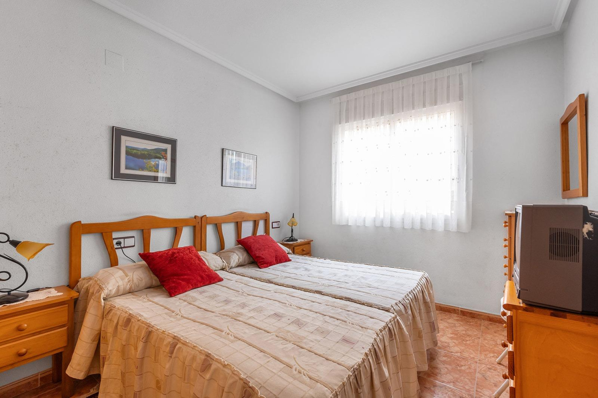 Resale - Apartment  - Torrevieja - Estacion de autobuses