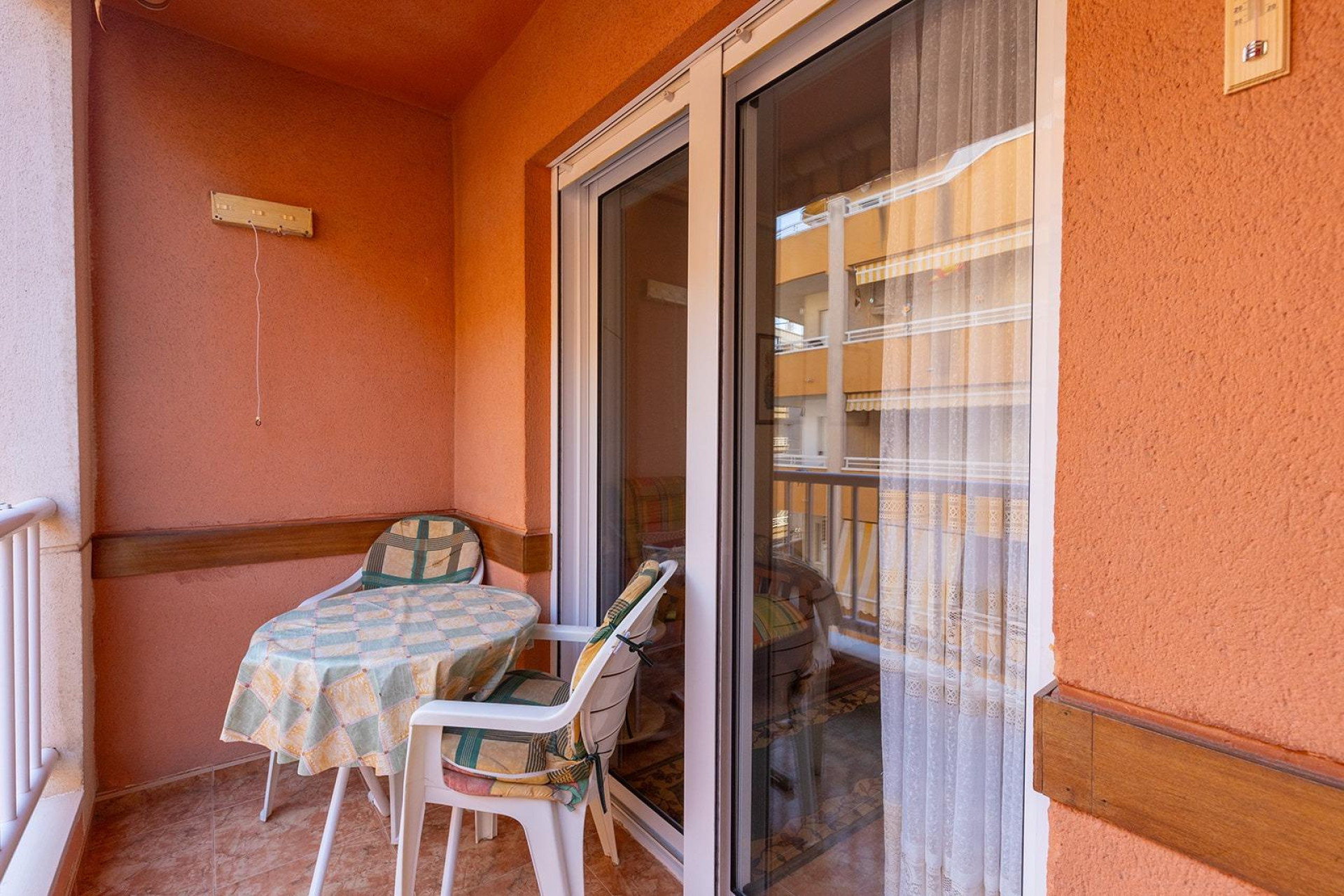 Resale - Apartment  - Torrevieja - Estacion de autobuses