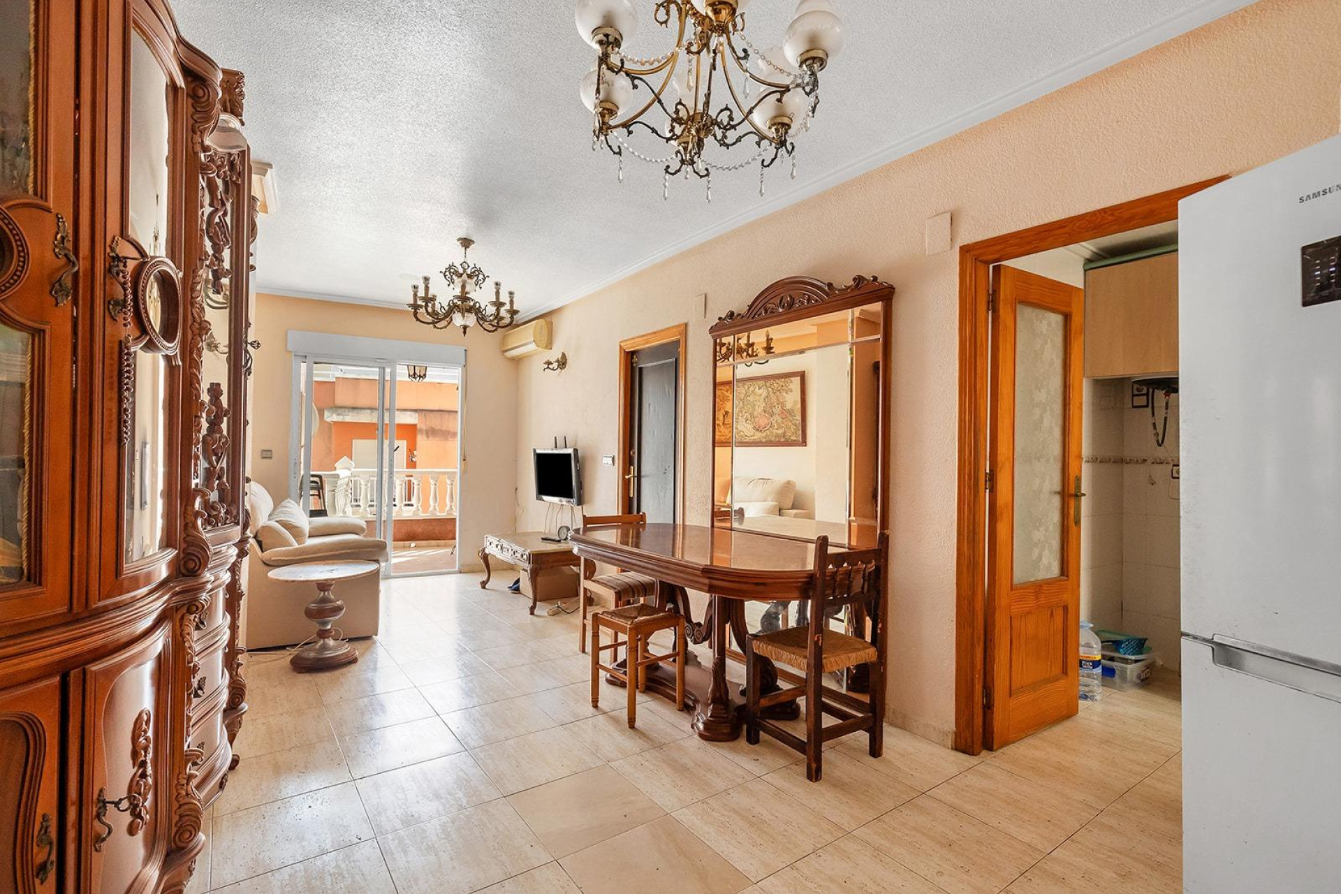 Resale - Apartment  - Torrevieja - Estacion de autobuses