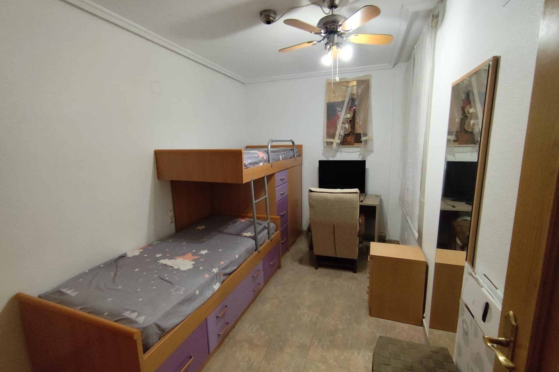 Resale - Apartment  - Torrevieja - Estacion de autobuses