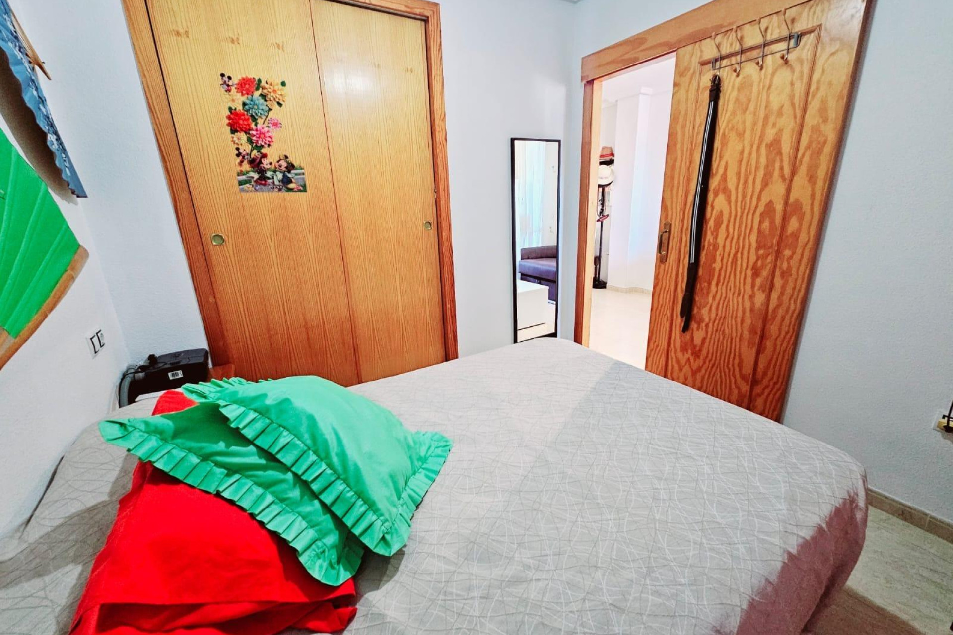 Resale - Apartment  - Torrevieja - Estacion de autobuses