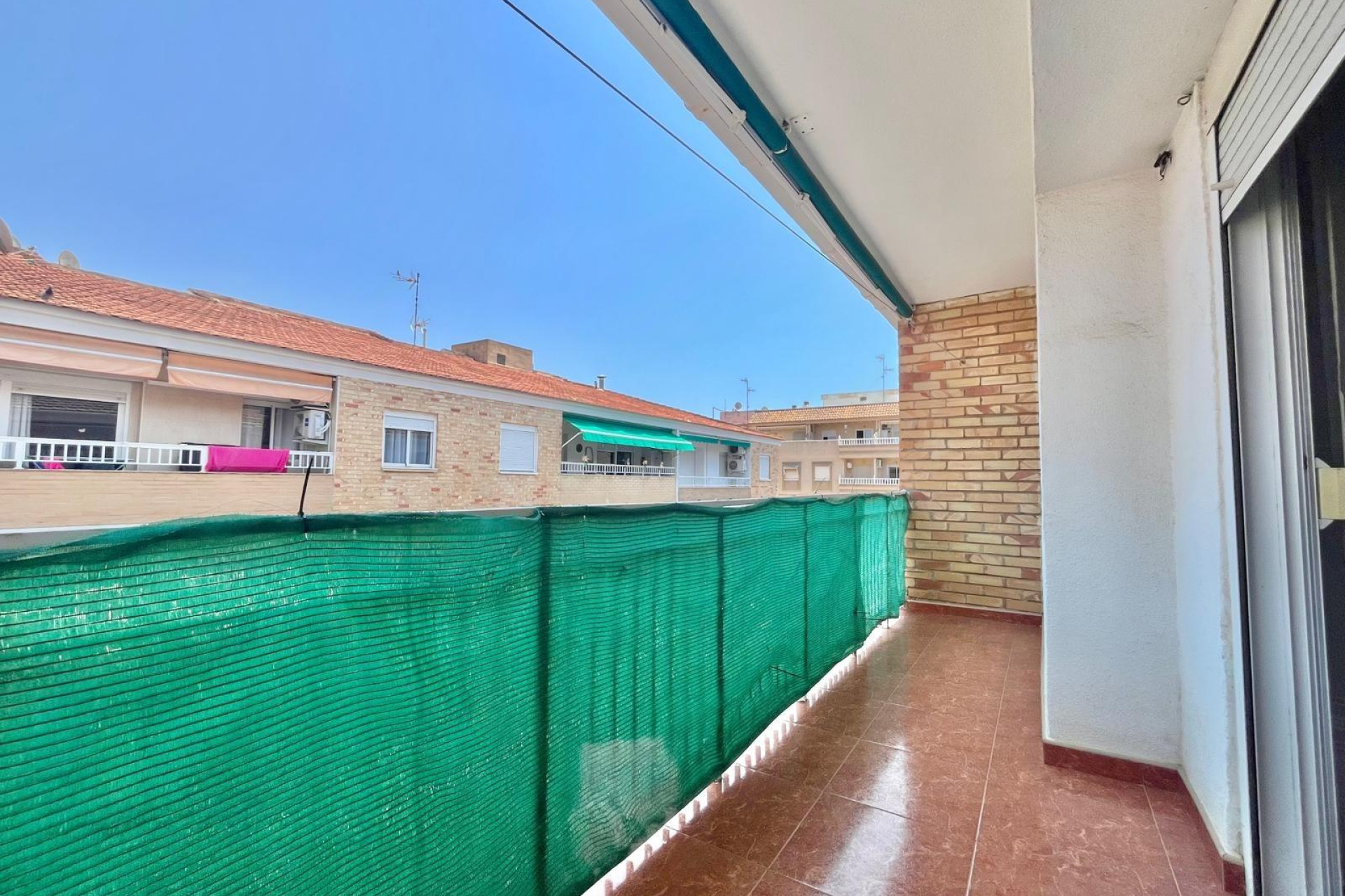 Resale - Apartment  - Torrevieja - Estacion de autobuses