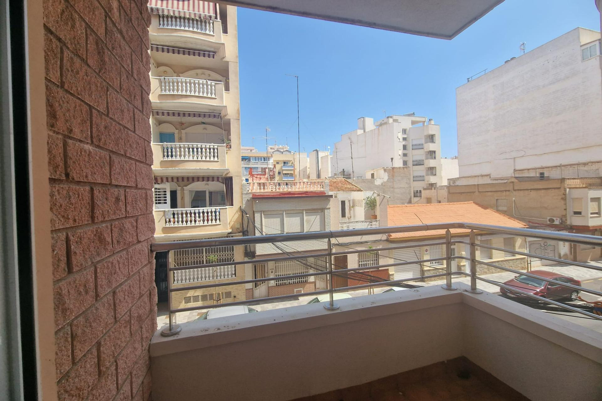 Resale - Apartment  - Torrevieja - Estacion de autobuses