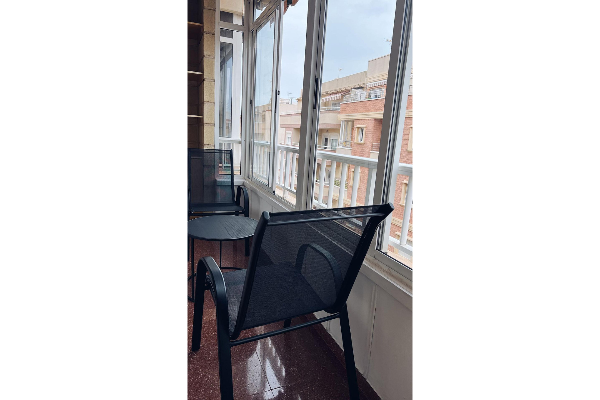 Resale - Apartment  - Torrevieja - Estacion de autobuses