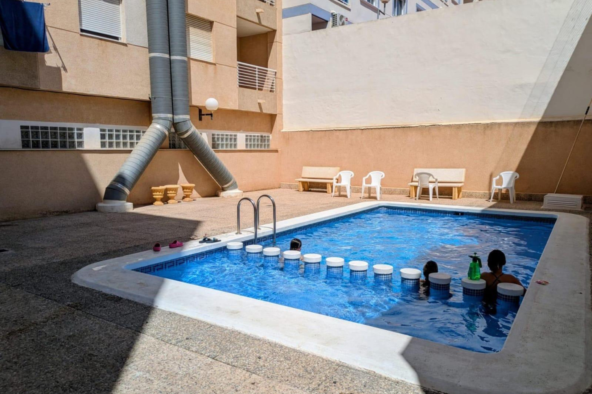 Resale - Apartment  - Torrevieja - Estacion de autobuses