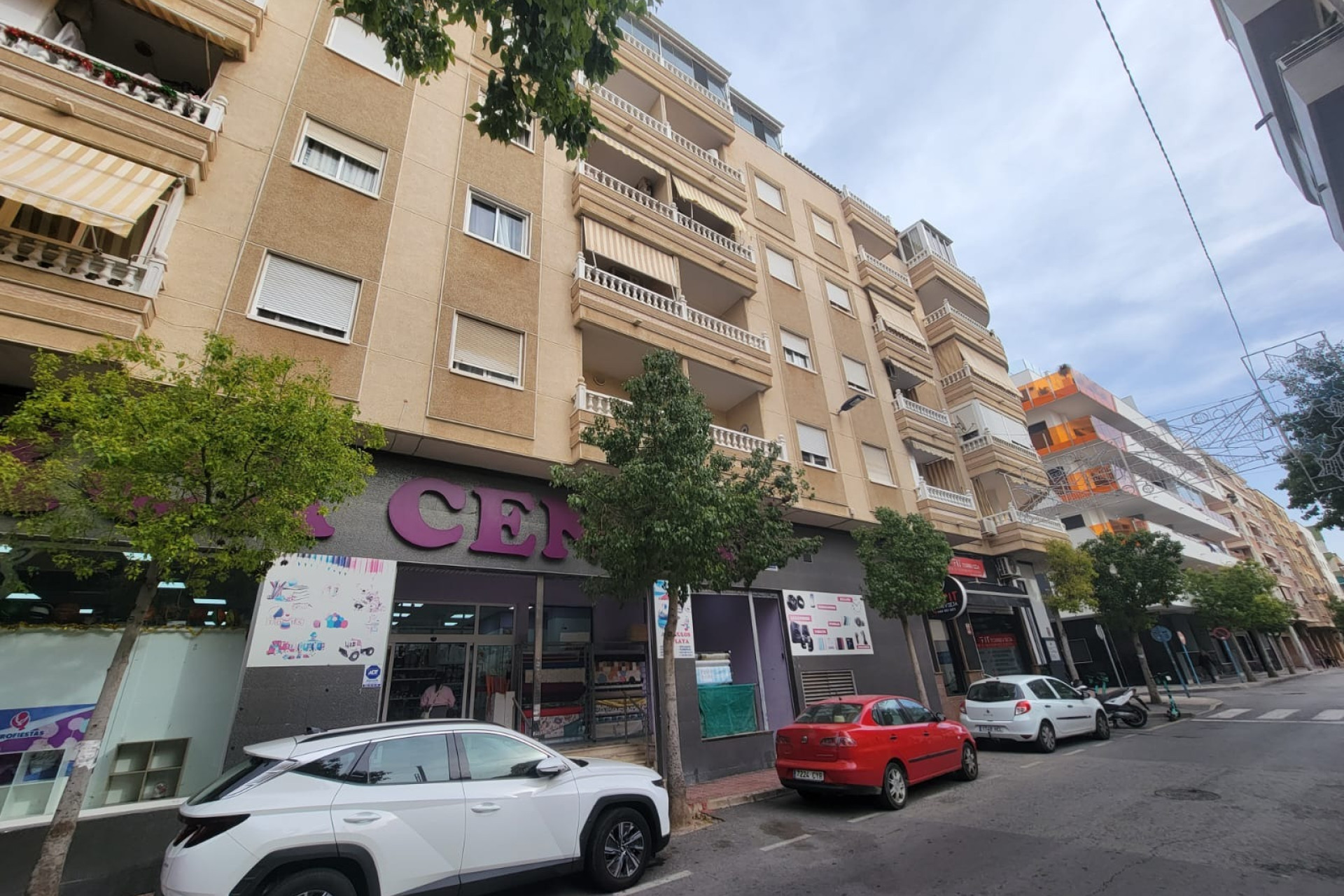 Resale - Apartment  - Torrevieja - Estacion de autobuses
