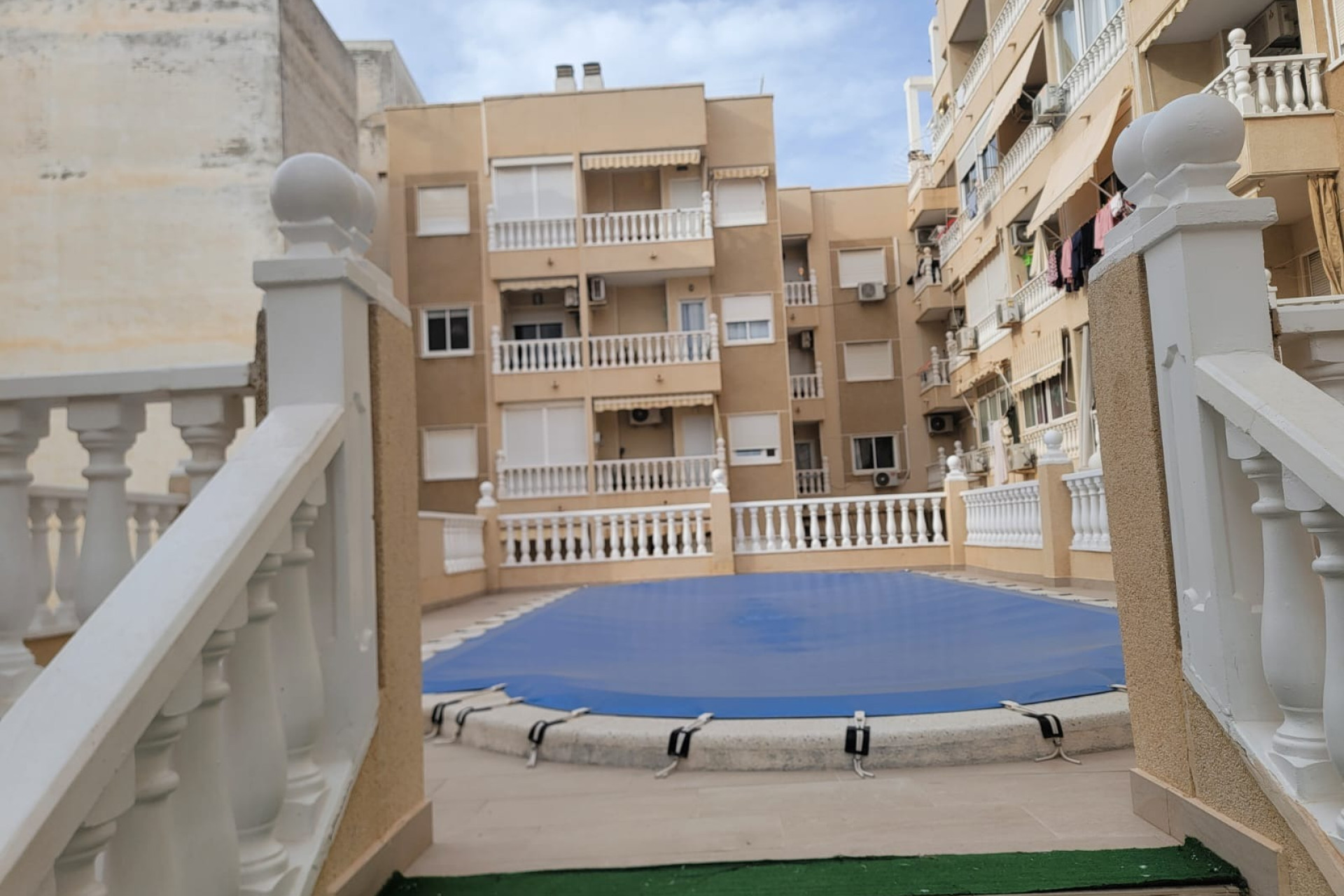 Resale - Apartment  - Torrevieja - Estacion de autobuses