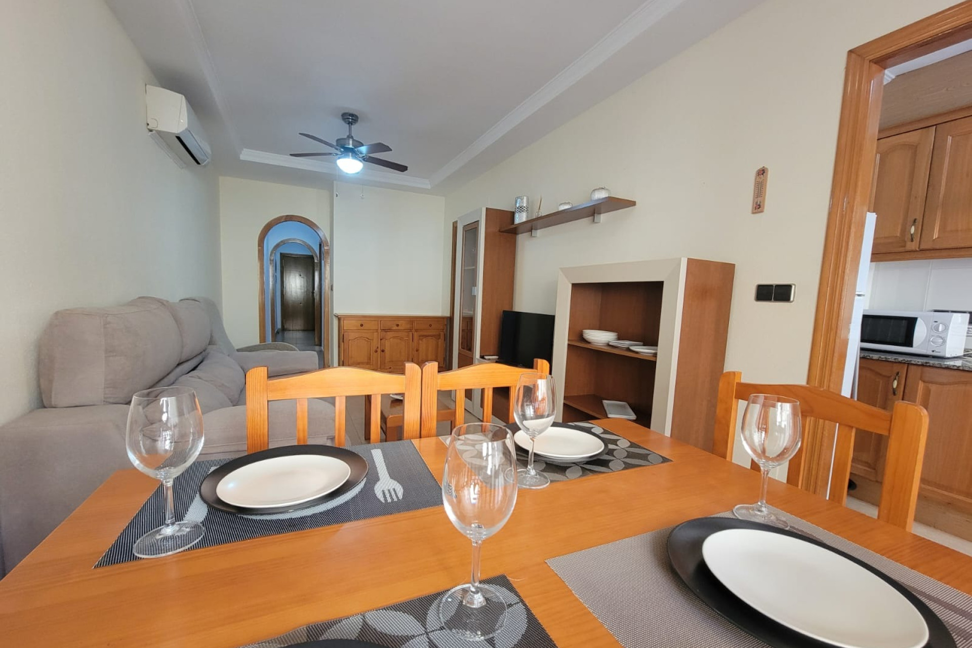 Resale - Apartment  - Torrevieja - Estacion de autobuses