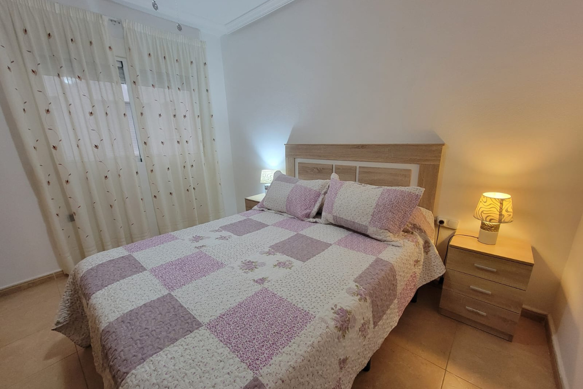 Resale - Apartment  - Torrevieja - Estacion de autobuses