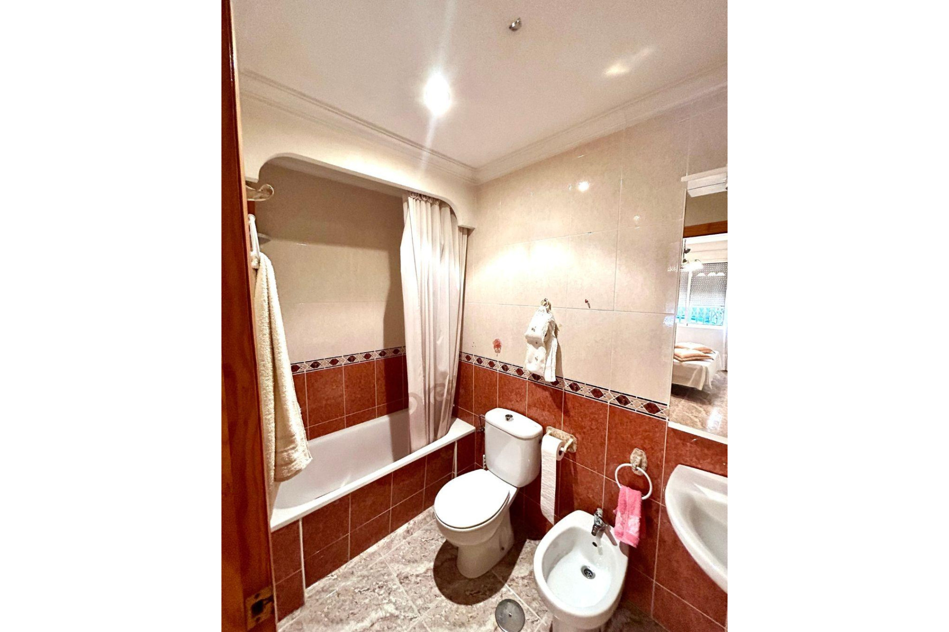 Resale - Apartment  - Torrevieja - Estacion de autobuses